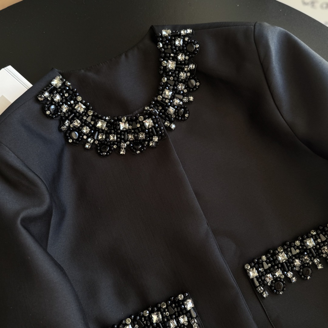Elegant Black Beaded Round Neck Short Jacket - Autumn Chic 5 cmp i1755456415160 6492 0 3