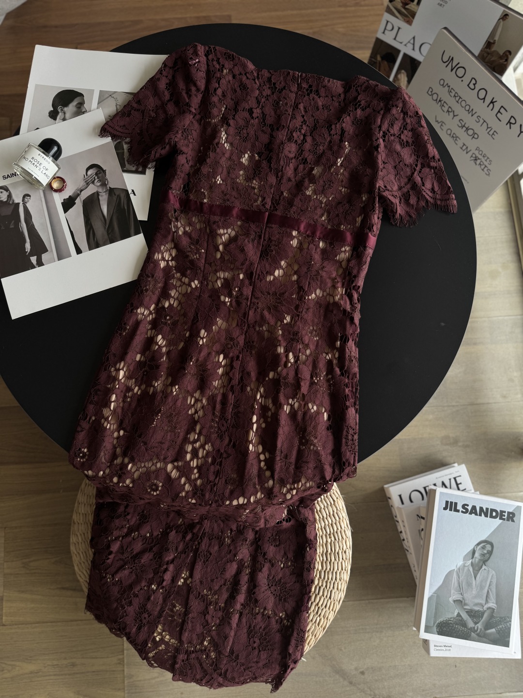 Elegant Burgundy Lace Dress - V-Neck, Floral Hollow-Out Design for Women 9 cmp i1755527232099 7043 0 8