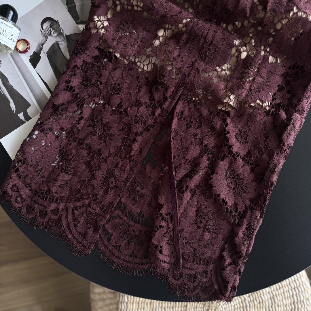 Elegant Burgundy Lace Dress - V-Neck, Floral Hollow-Out Design for Women 7 cmp i1755527232131 3752 0 6