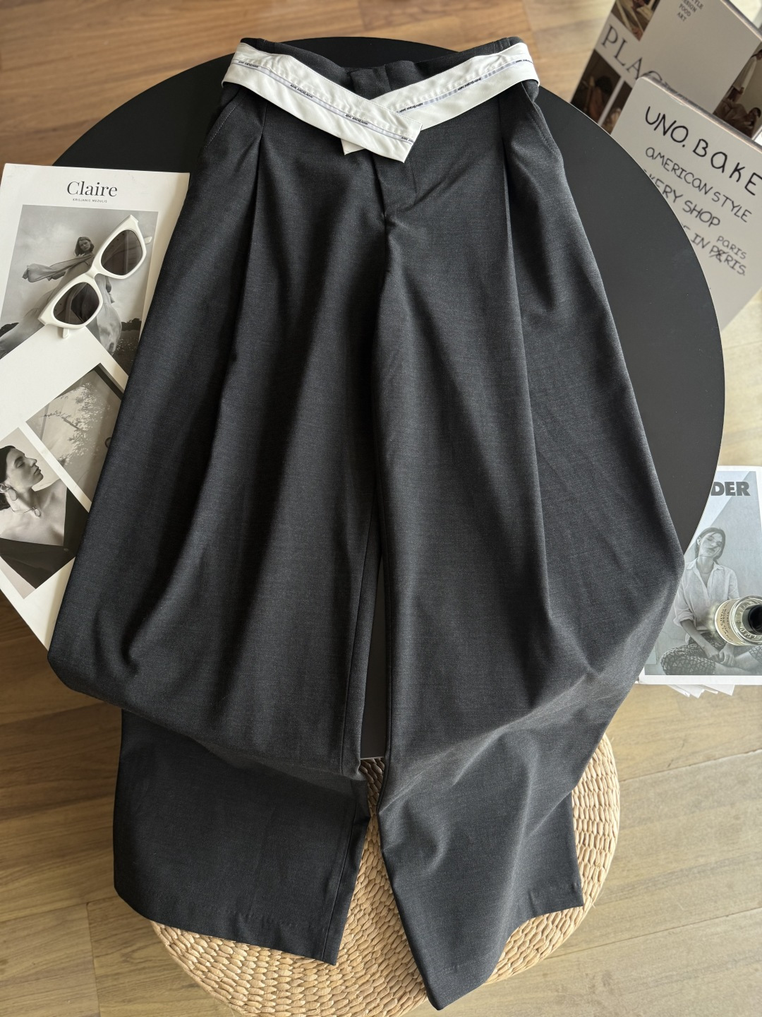 Women's Gray Wide Leg Pants with White Magnetic Waistband - Elegant Casual Style