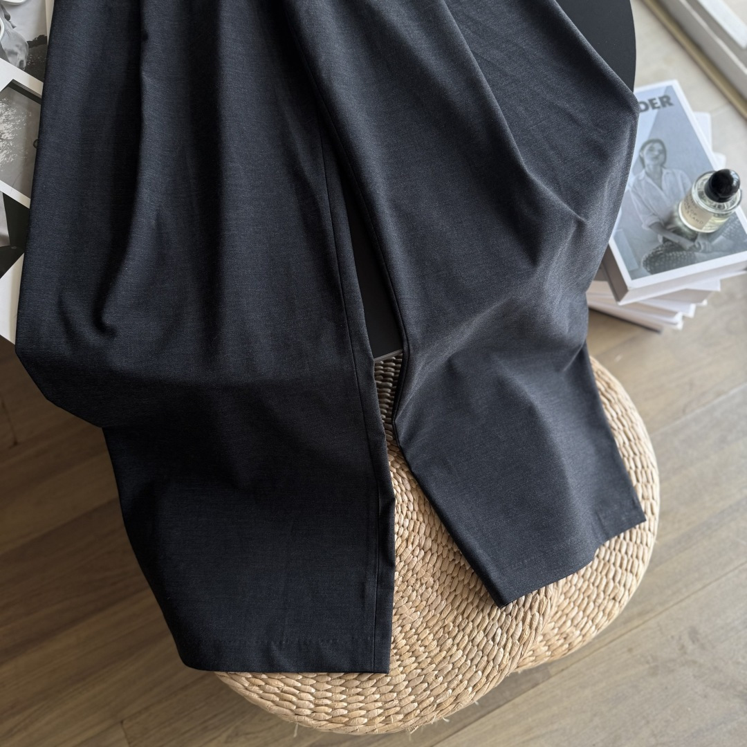 Women's Gray Wide Leg Pants with White Magnetic Waistband - Elegant Casual Style 6 cmp i1757953874121 3231 0 4