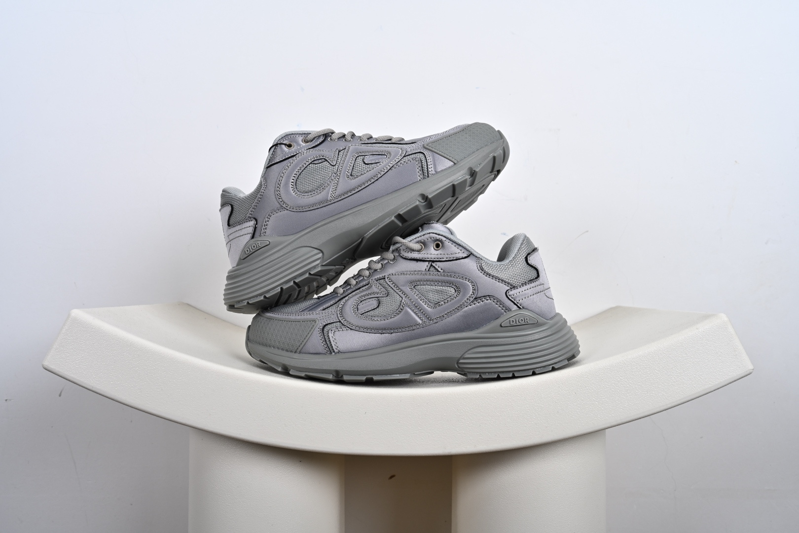 Dior 迪奥 Chrono 圆头系带 低帮复古真皮百搭运动休闲板鞋 3SN279ZAN H613-莆田鞋,莆田鞋货源,高仿鞋,高仿鞋货源,安福档口,莆田高仿鞋,莆田鞋批发,高仿鞋批发,莆田高仿运动鞋,高仿运动鞋,莆田运动鞋 Dior 迪奥 Chrono 圆头系带 低帮复古真皮百搭运动休闲板鞋 3SN279ZAN H613