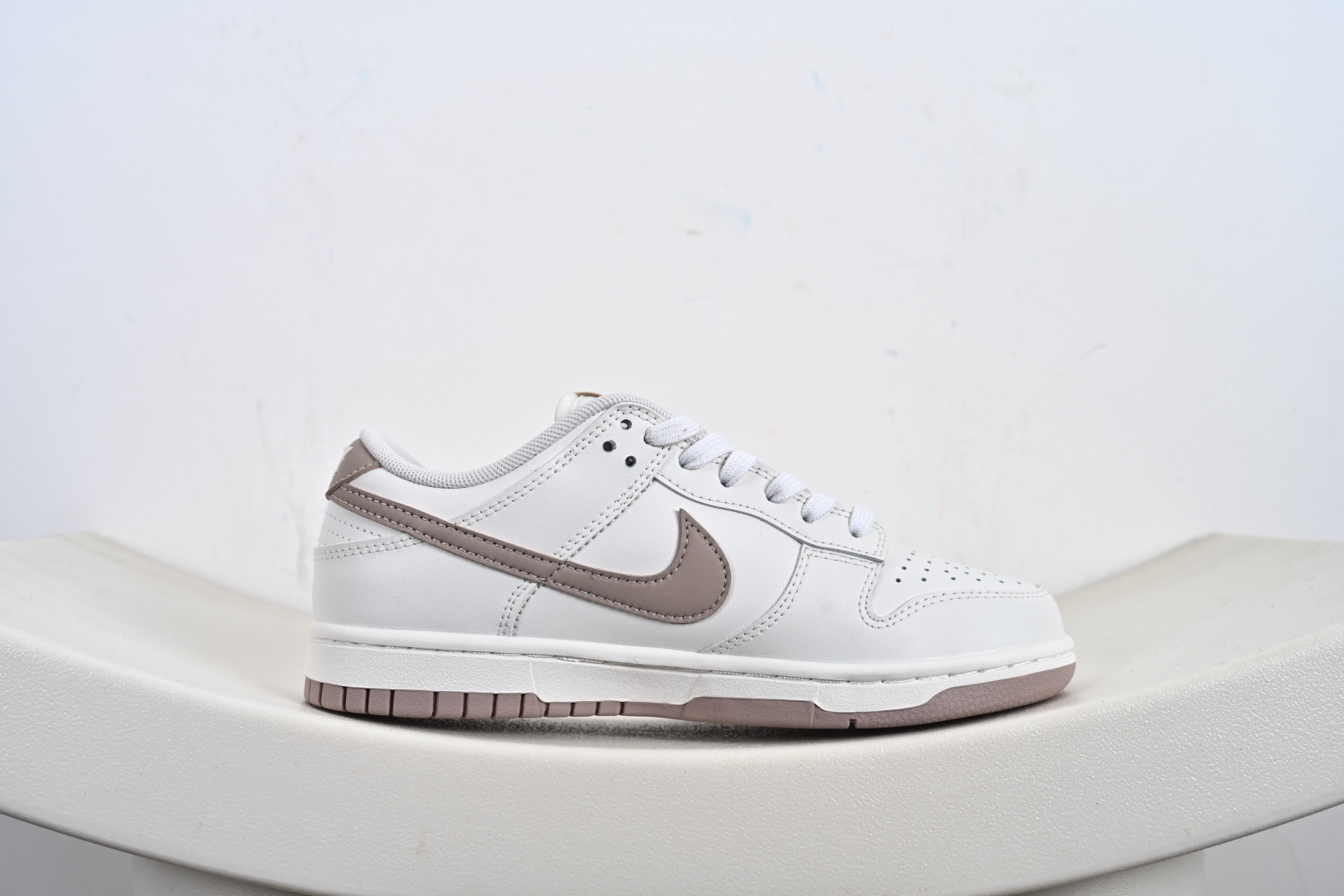 Nike SB Dunk Low ”Just Do It” 周年高端定制 低帮休闲板鞋 WG0212-014