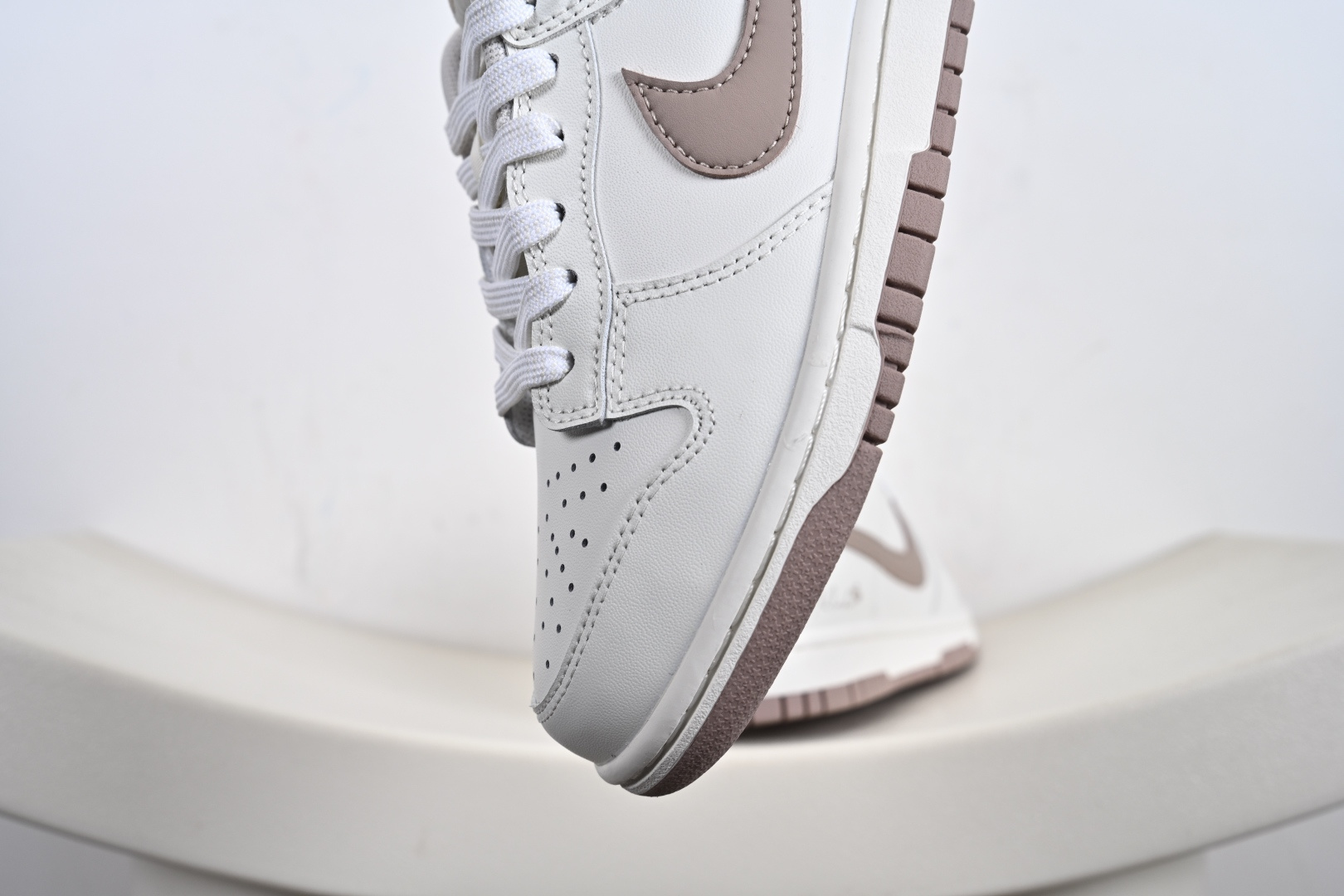 Nike SB Dunk Low ”Just Do It” 周年高端定制 低帮休闲板鞋 WG0212-014