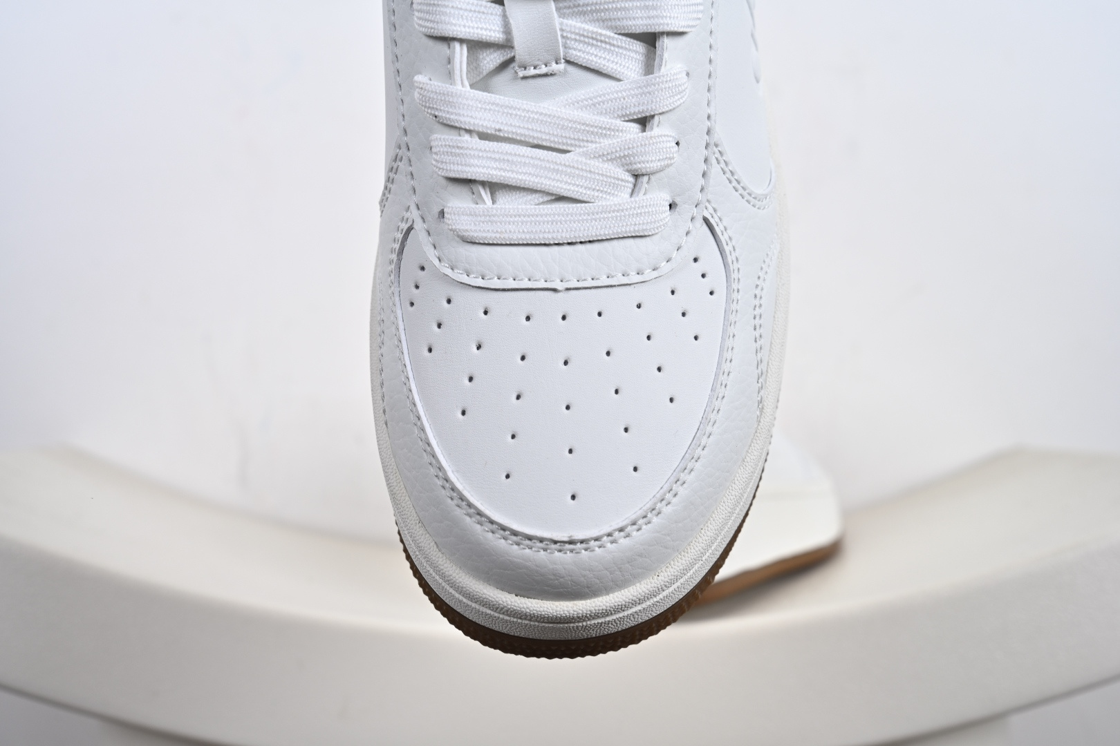 Alo Yoga Recovery Mode 人气单品 C舒适简约防滑耐磨低帮休闲板鞋