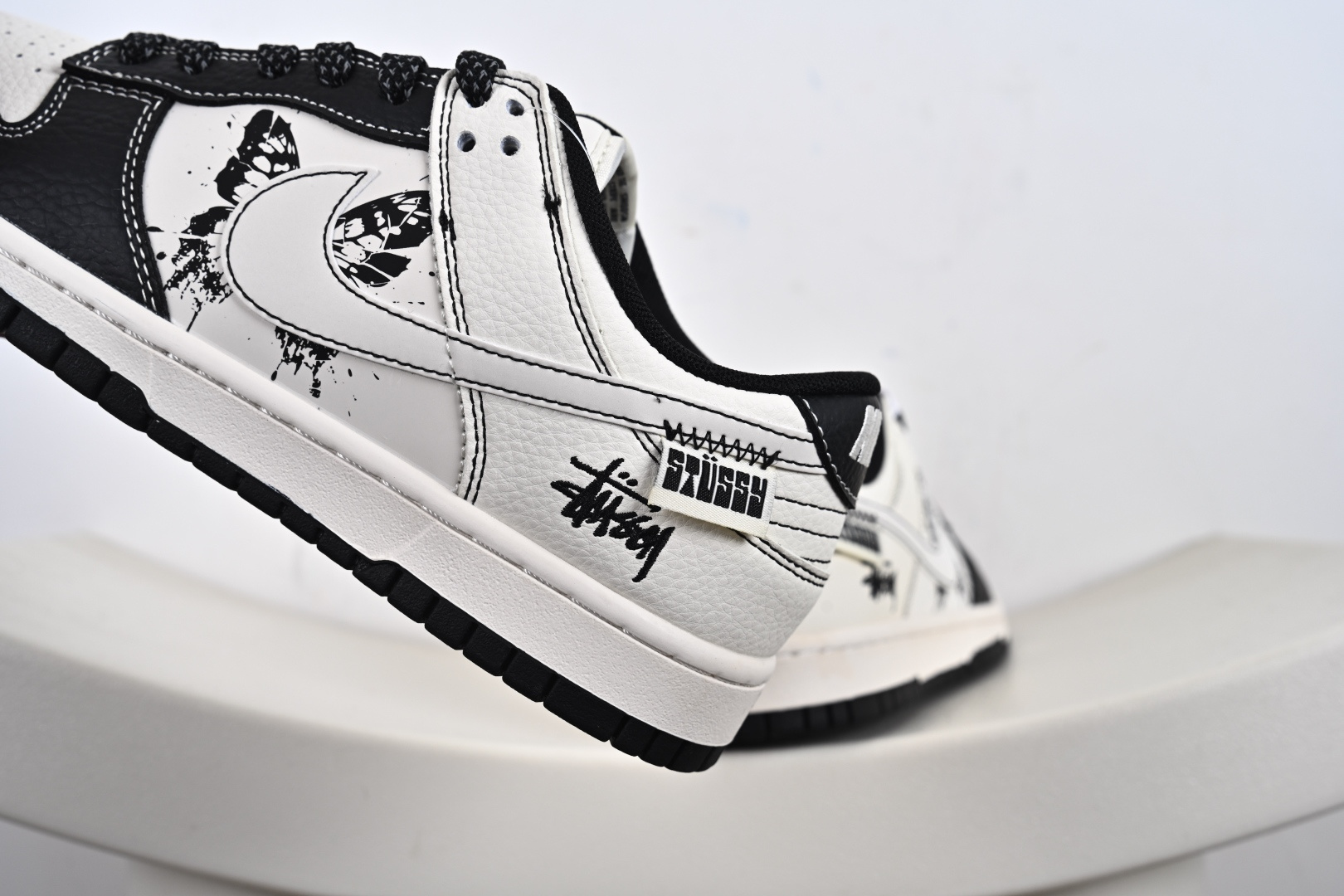 Nike Dunk Low Retro ‘DIY高端定制’耐克 低帮休闲运动板鞋 HS8068-033