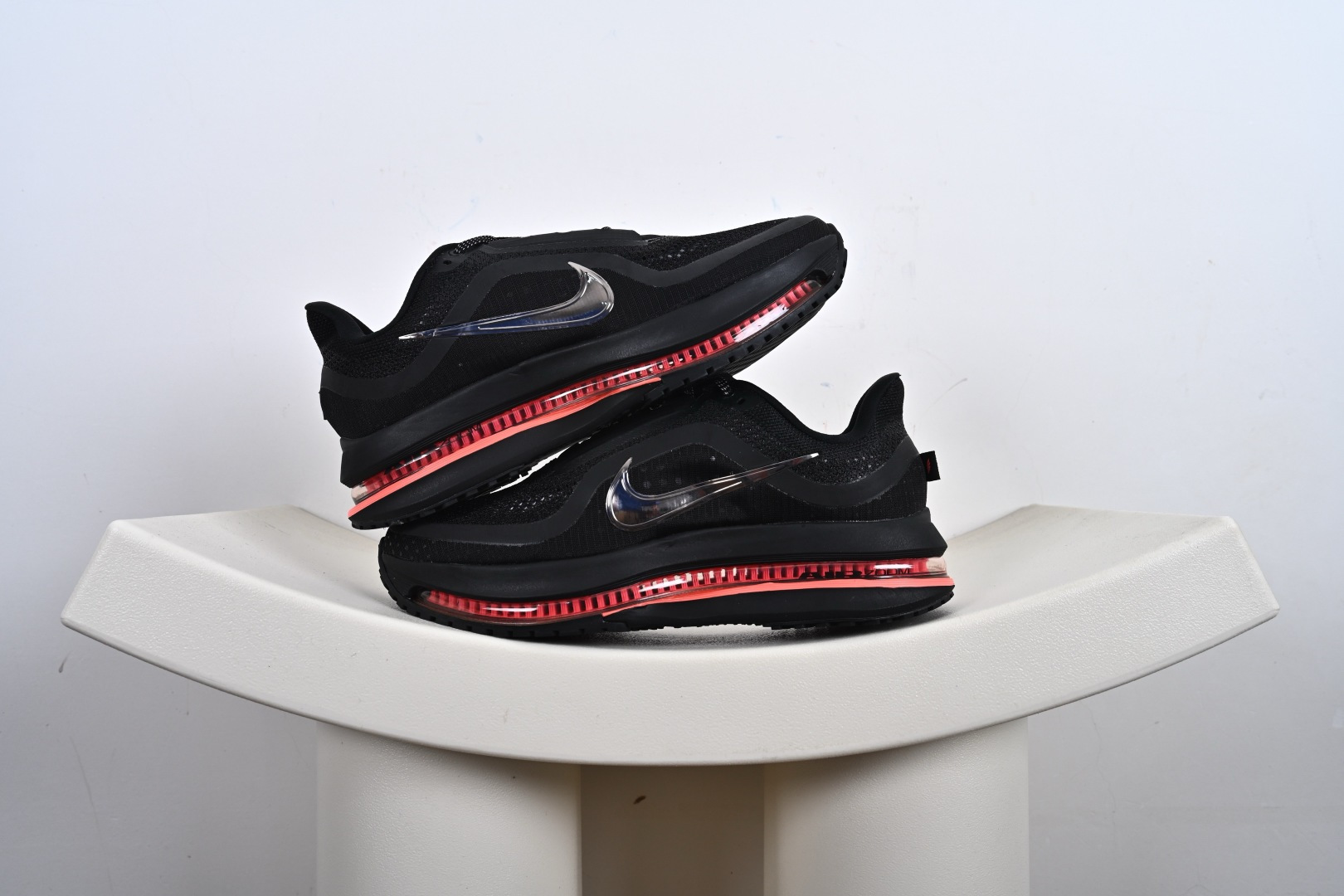 NIKE PEGASUS PREMIUM耐克飞马公路跑步鞋 HQ2592-003