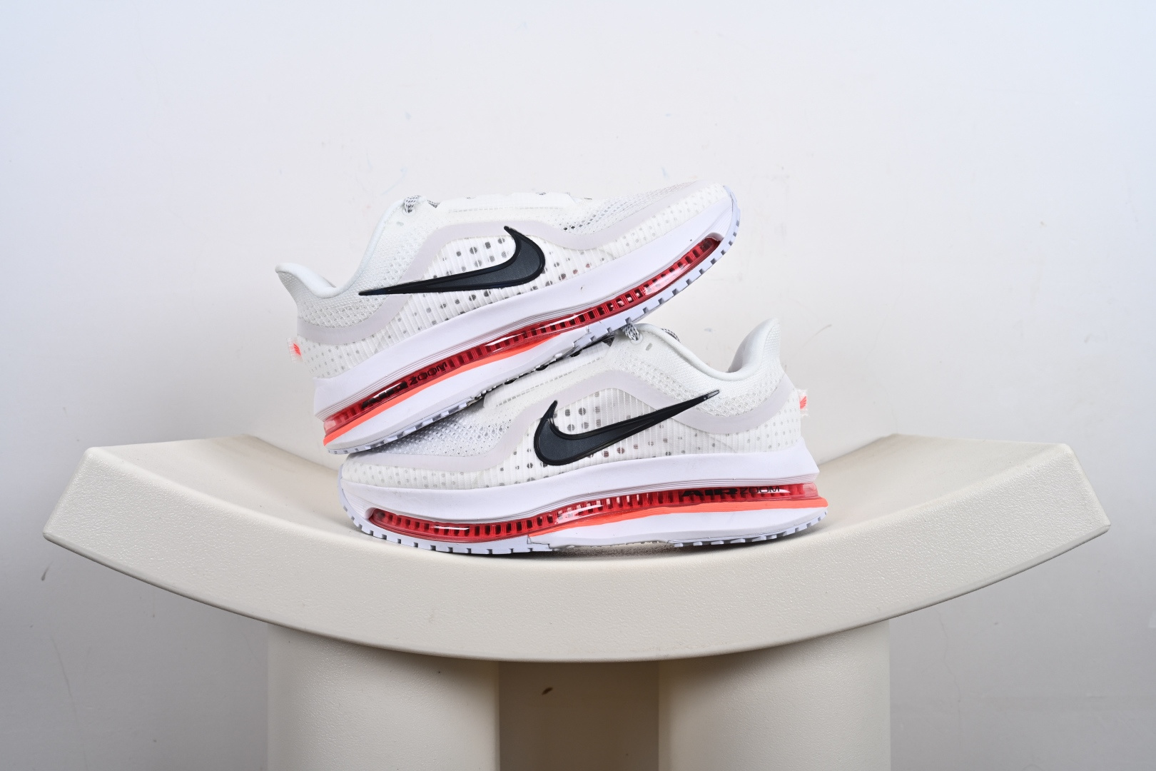 NIKE PEGASUS PREMIUM耐克飞马公路跑步鞋 HQ2592-003