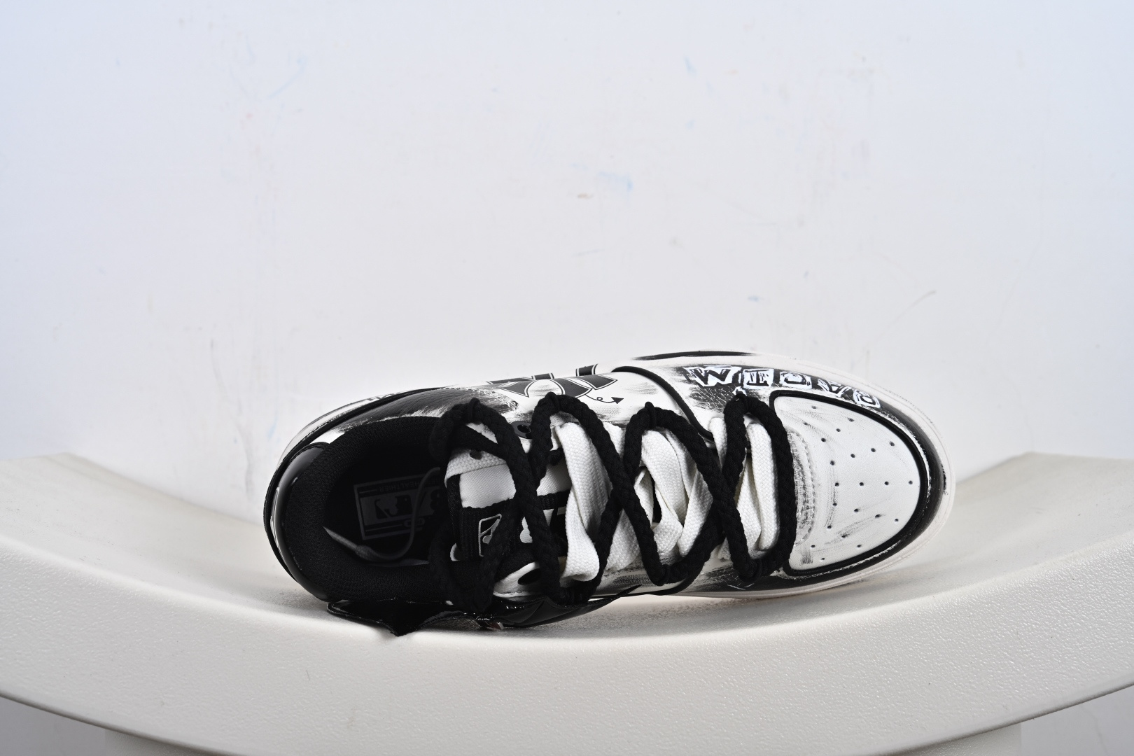 240 MLB Chunky Liner New York Yankees 定制MLB配色 学长鞋 3ASXCA12N-Chinese UA Cheap High Quatity Brand Clothes Bags handbags Sneakers wholesale wholesaler seller from China Factory suppliers Fashion Clothing Shoes best Quality Beautiful Price 240 MLB Chunky Liner New York Yankees 定制MLB配色 学长鞋 3ASXCA12N