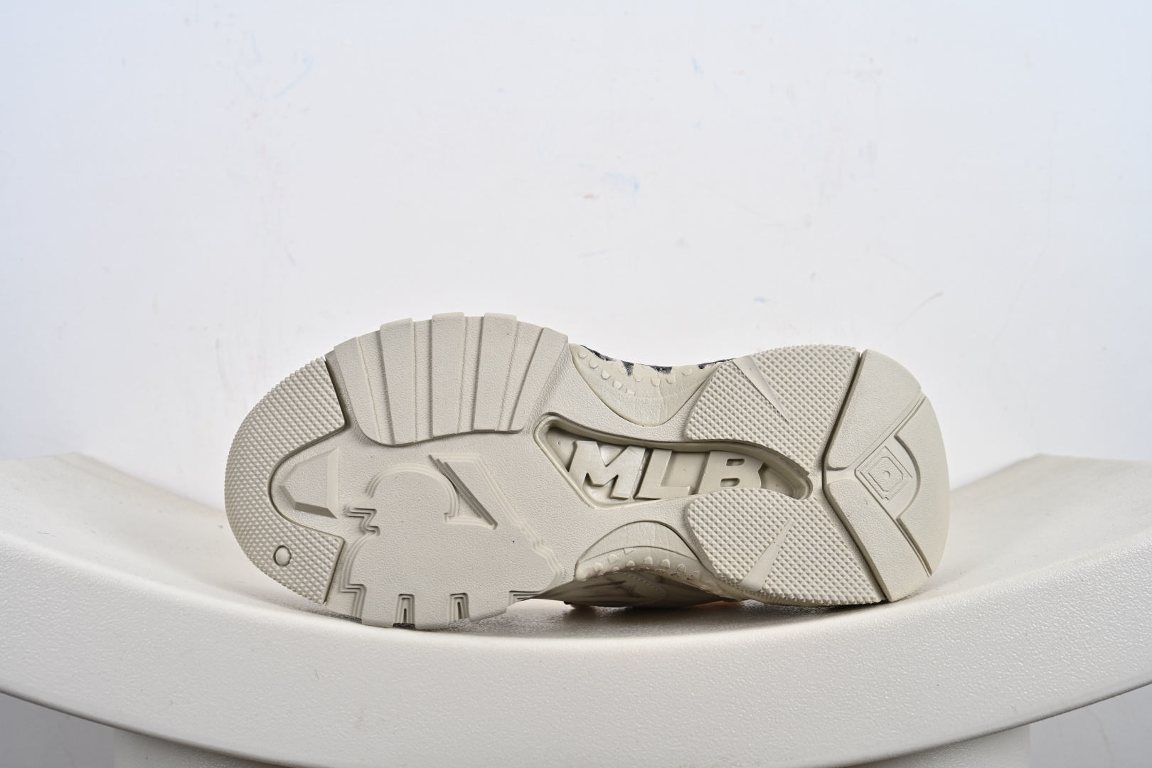 240 MLB Chunky Liner New York Yankees 定制MLB配色 学长鞋 3ASXCA12N