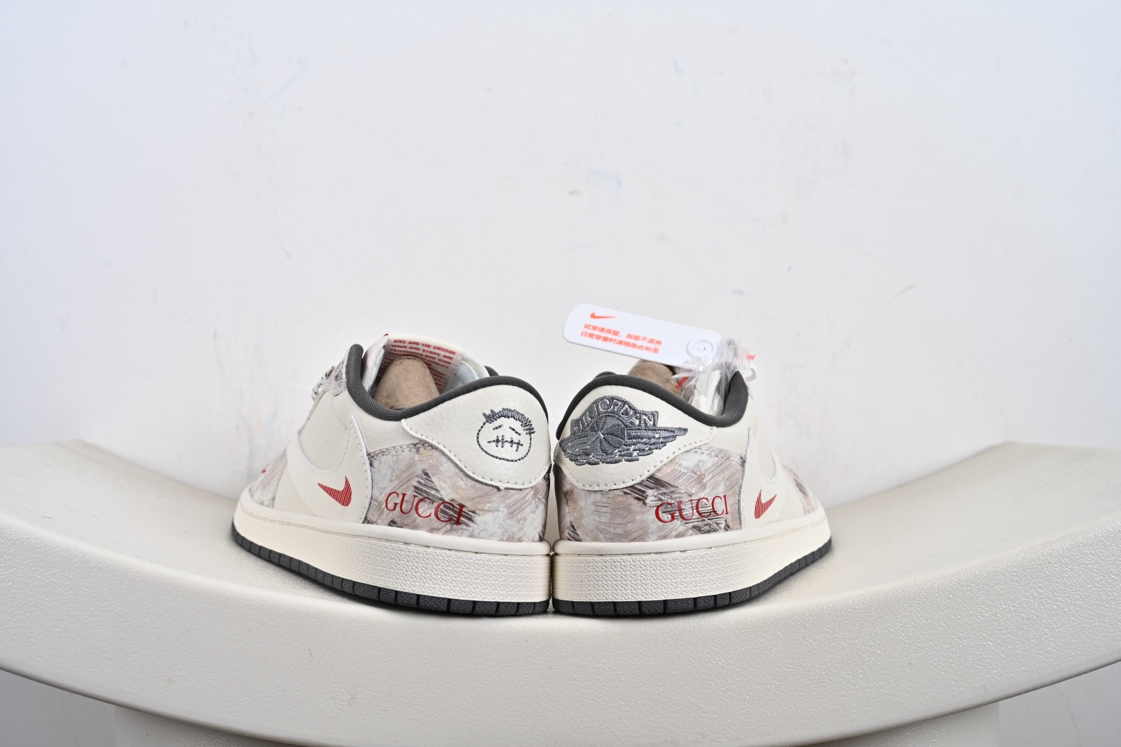 240 Travis Scott x Nike Air Jordan 1 Low 蛇年限定 XF8698-076-Chinese UA Cheap High Quatity Brand Clothes Bags handbags Sneakers wholesale wholesaler seller from China Factory suppliers Fashion Clothing Shoes best Quality Beautiful Price 240 Travis Scott x Nike Air Jordan 1 Low 蛇年限定 XF8698-076
