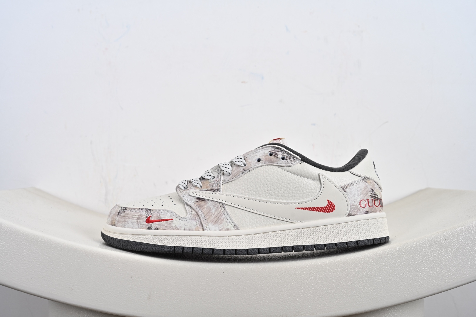 240 Travis Scott x Nike Air Jordan 1 Low 蛇年限定 XF8698-076-Chinese UA Cheap High Quatity Brand Clothes Bags handbags Sneakers wholesale wholesaler seller from China Factory suppliers Fashion Clothing Shoes best Quality Beautiful Price 240 Travis Scott x Nike Air Jordan 1 Low 蛇年限定 XF8698-076