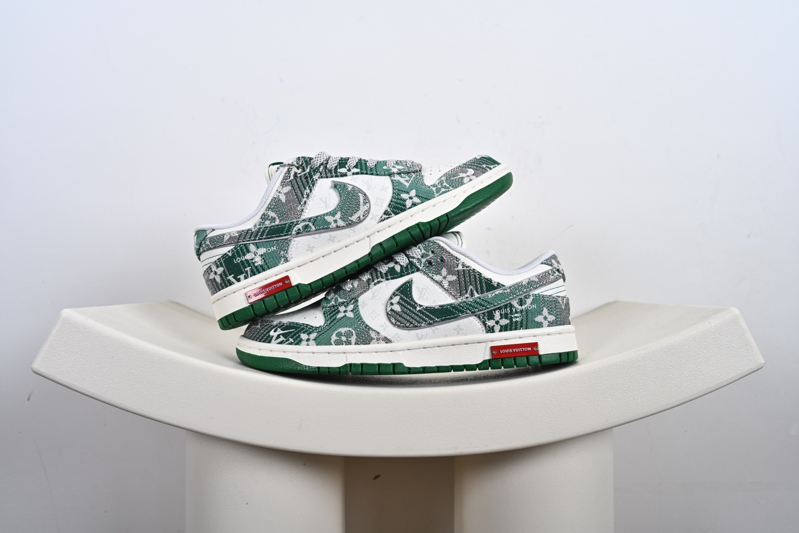 260 Nk SB Dunk Low 周年高端定制 低帮休闲板鞋 AG3702-854