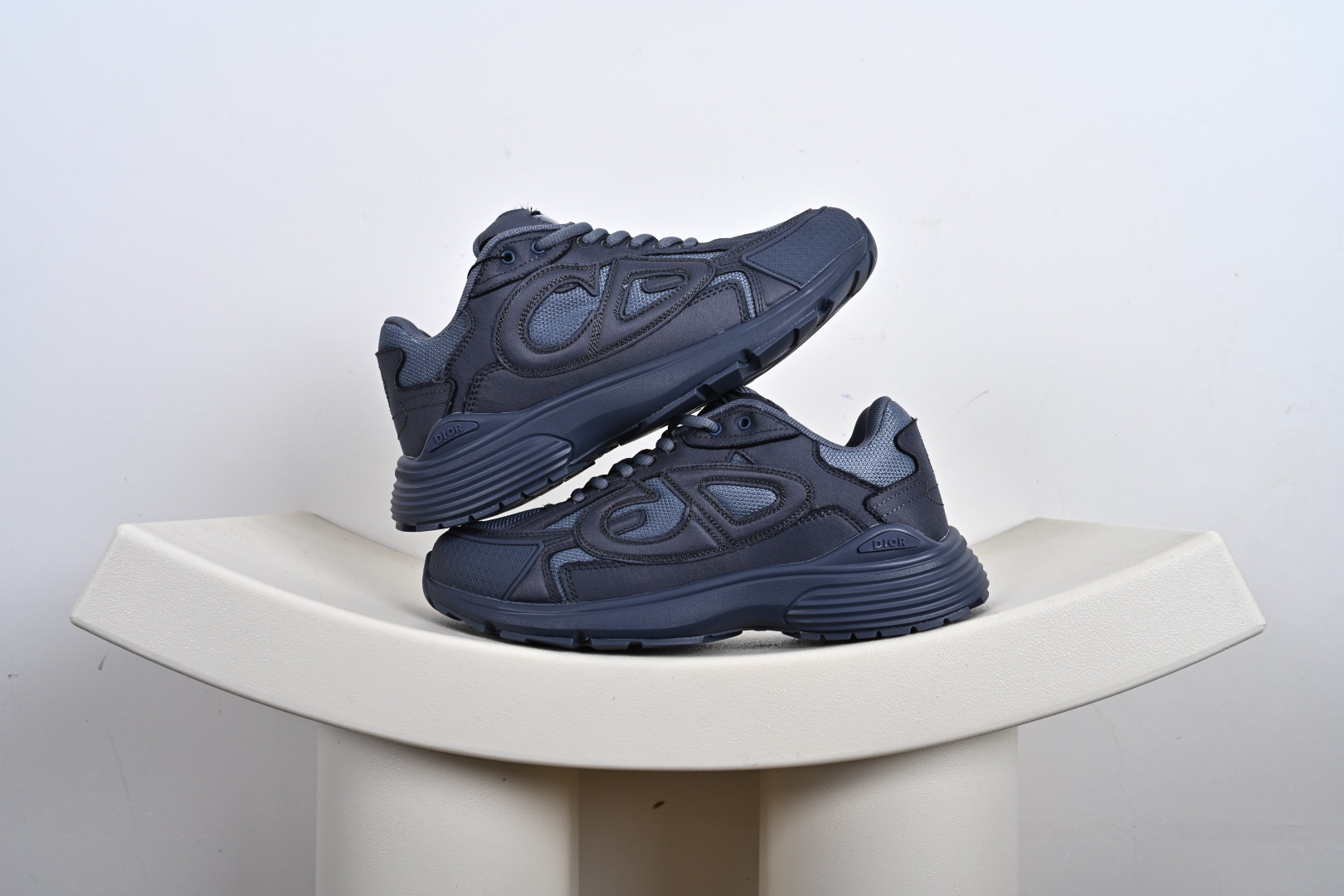 260 Dior 迪奥 Chrono 圆头系带 低帮复古真皮百搭运动休闲板鞋 3SN279ZAN H613