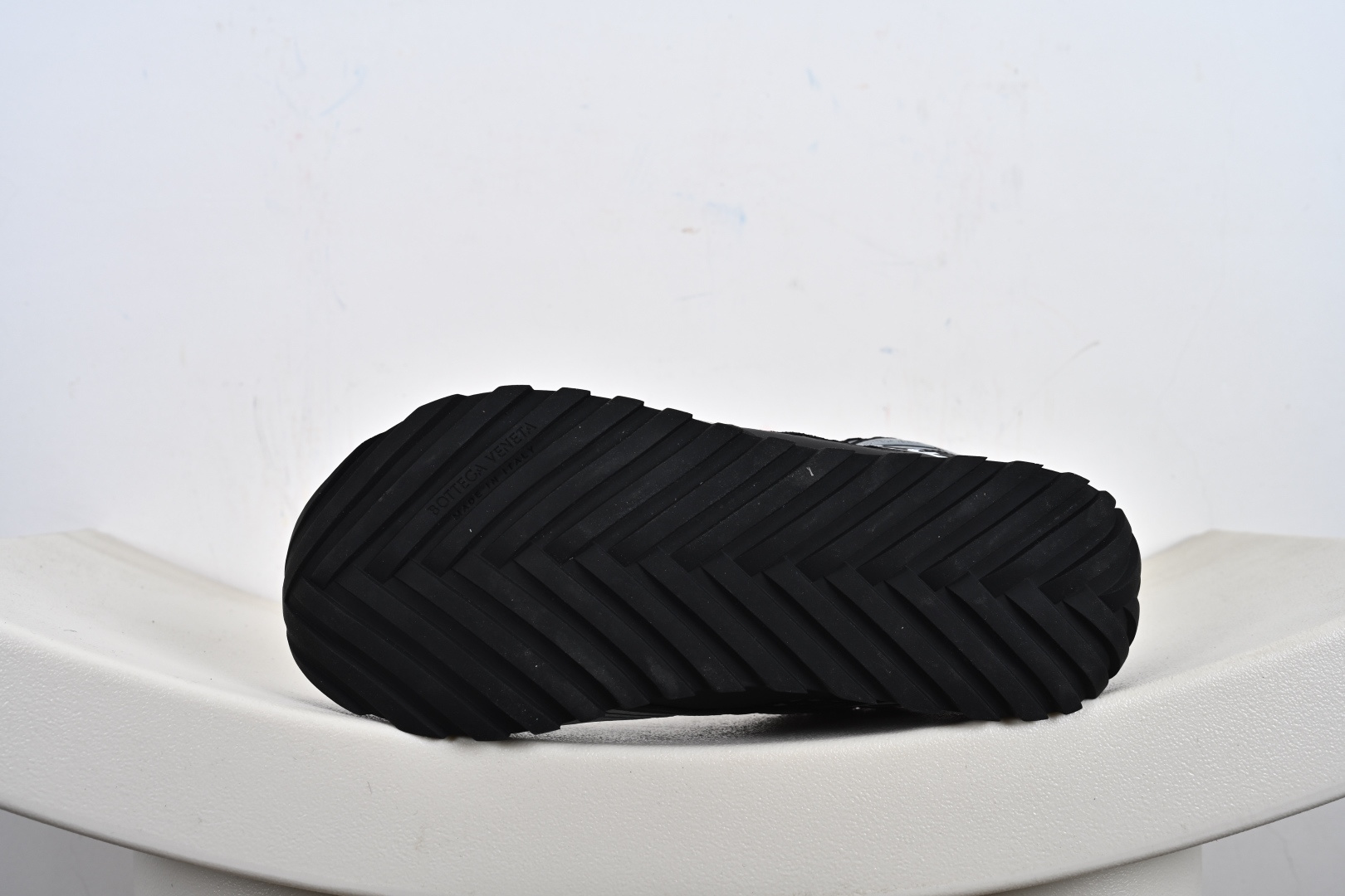 280 Bottega Veneta葆蝶家 Orbit