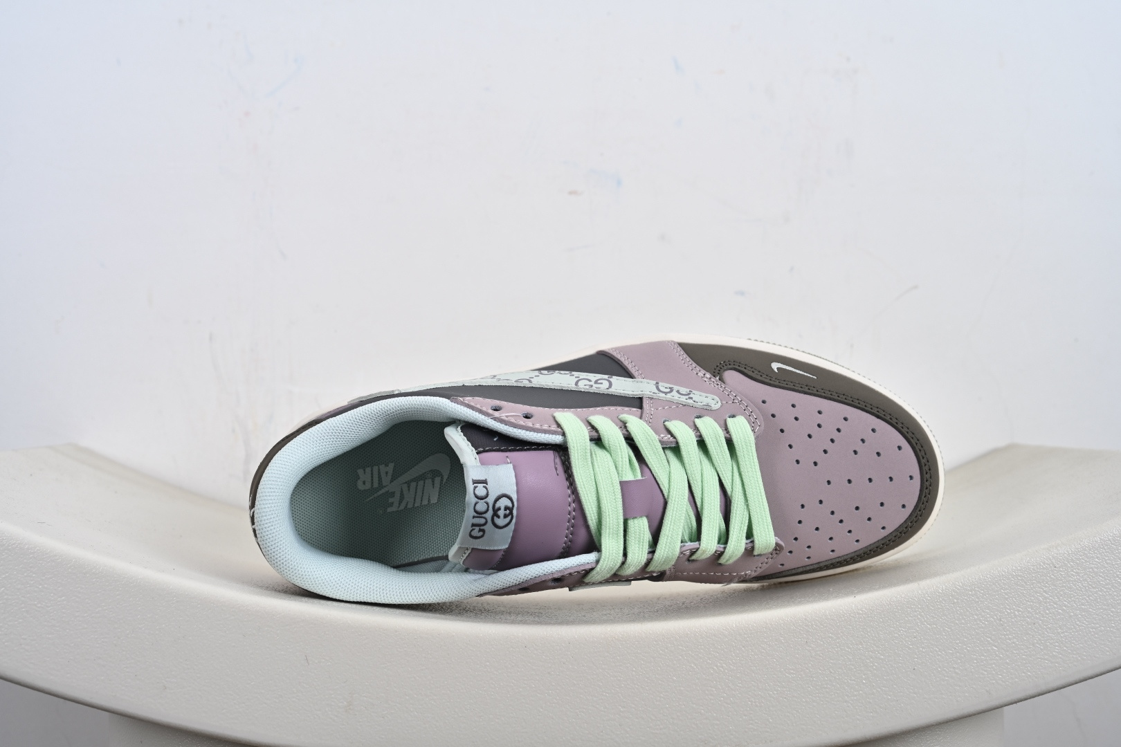 240 Travis Scott x Nike Air Jordan 1 Low x Balenciaga Air Jordan 1 Low 反转白灰蓝小钩倒钩 XD1568-105