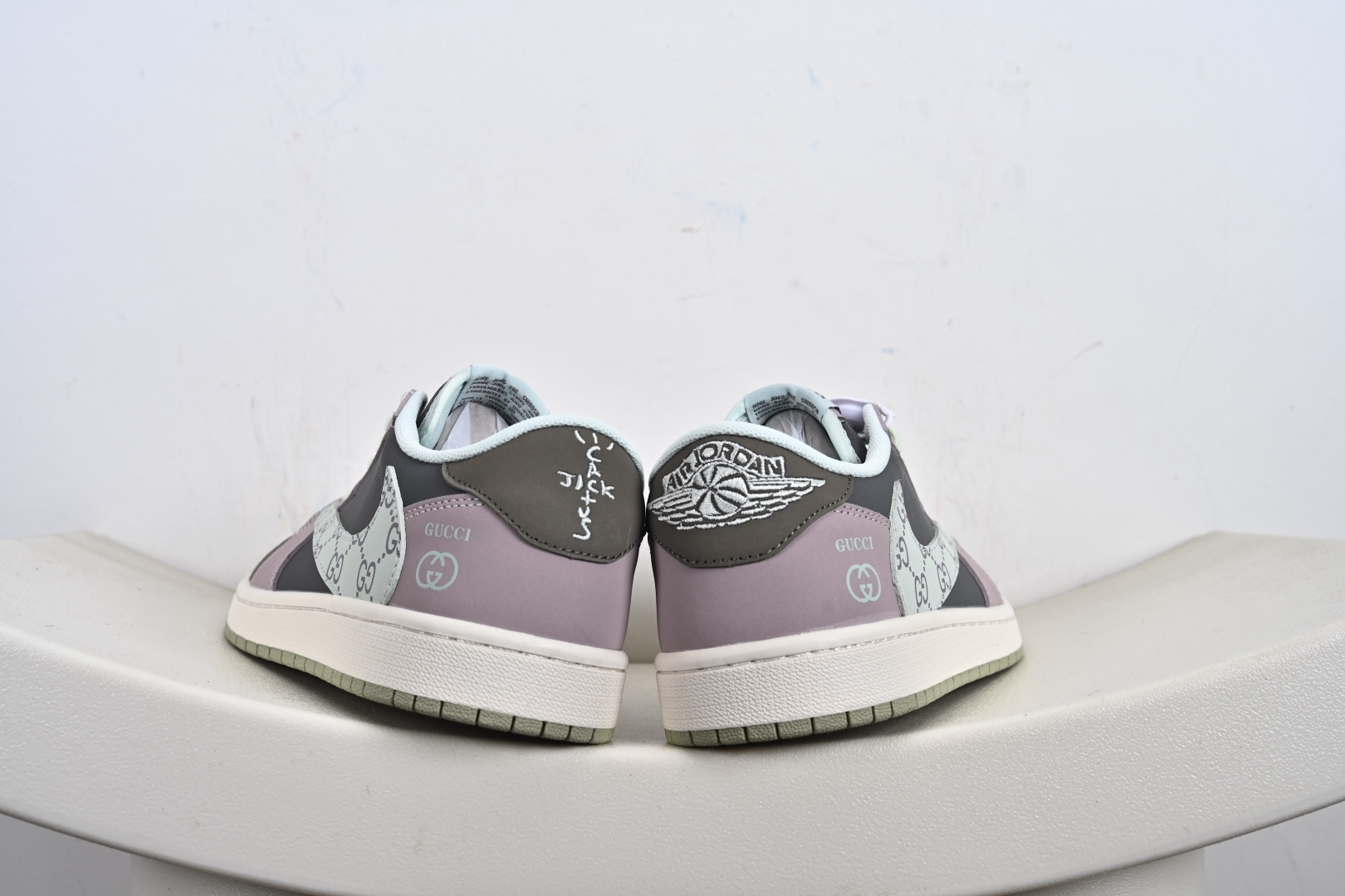 240 Travis Scott x Nike Air Jordan 1 Low x Balenciaga Air Jordan 1 Low 反转白灰蓝小钩倒钩 XD1568-105