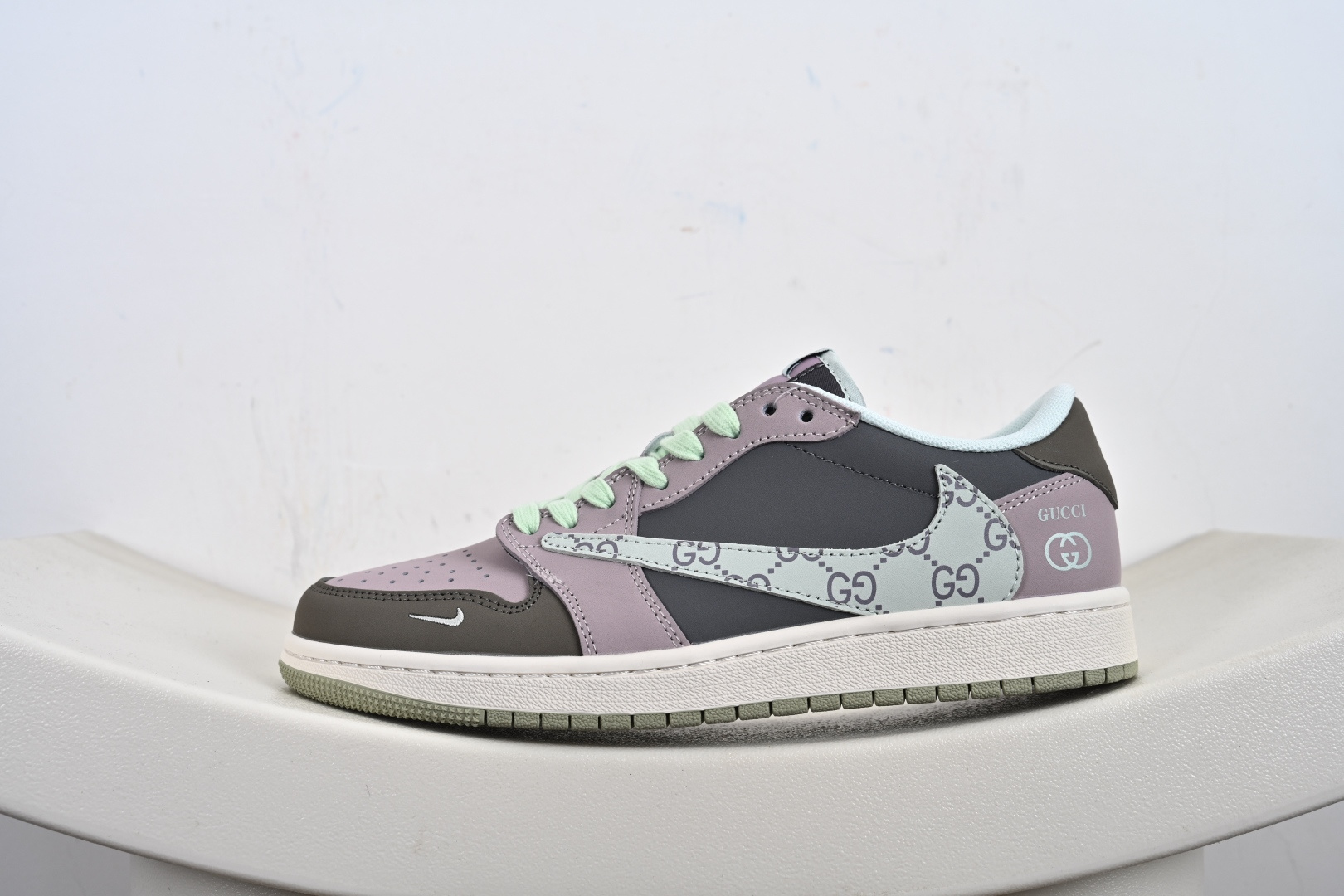 240 Travis Scott x Nike Air Jordan 1 Low x Balenciaga Air Jordan 1 Low 反转白灰蓝小钩倒钩 XD1568-105