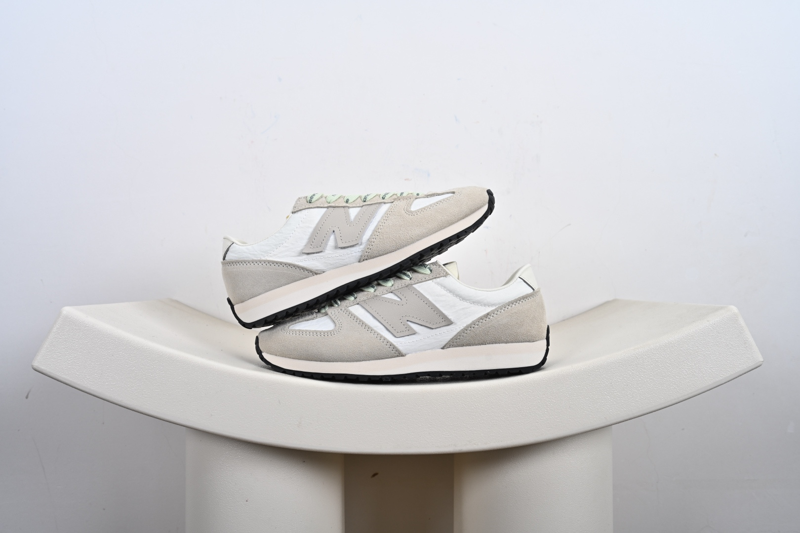 200 纯原 New Balance NB 471系列 471鞋款特别附赠两双带有品牌标识的限定配色鞋带 U471AA