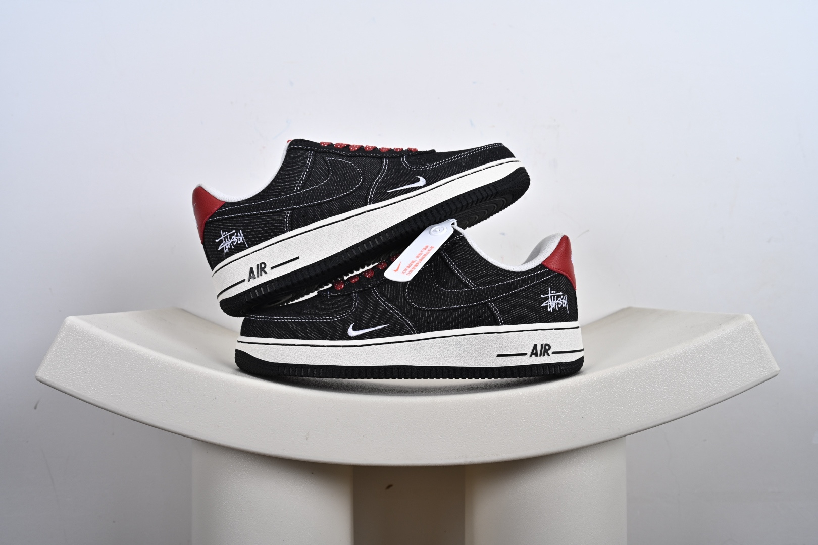 230 Nike Air Force 1‘07 Low LV联名 奶白黑 空军一低号帮休闲板鞋 BZ6808-103-Chinese UA Cheap High Quatity Brand Clothes Bags handbags Sneakers wholesale wholesaler seller from China Factory suppliers Fashion Clothing Shoes best Quality Beautiful Price 230 Nike Air Force 1‘07 Low LV联名 奶白黑 空军一低号帮休闲板鞋 BZ6808-103