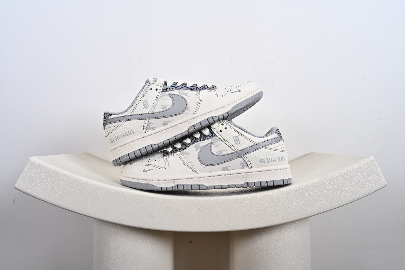 240 Nike Dunk Low Retro ‘DIY高端定制’耐克 低帮休闲运动板鞋 HS8068-033
