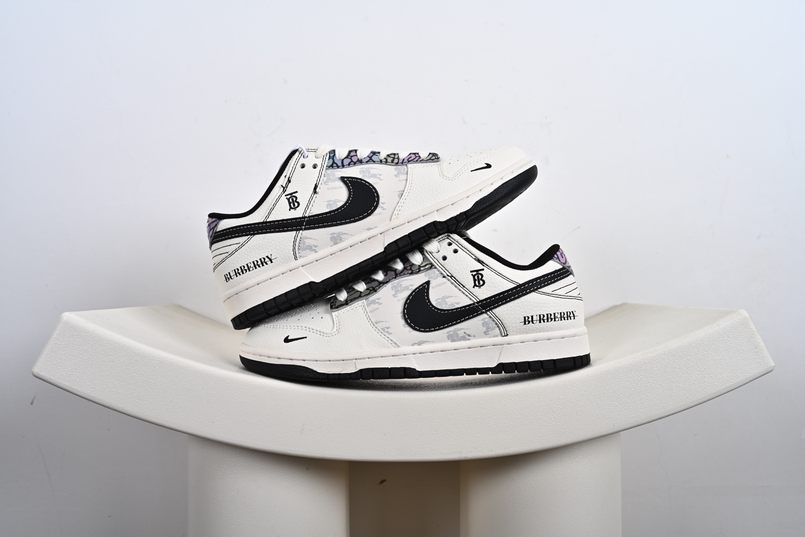 240 Nike Dunk Low Retro ‘DIY高端定制’耐克 低帮休闲运动板鞋 HS8068-033