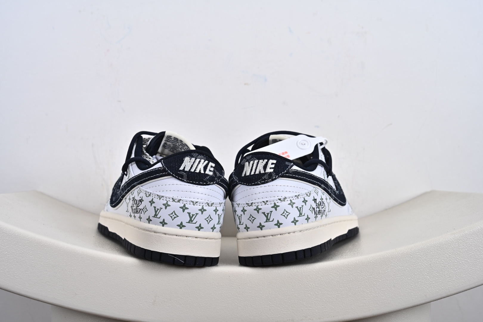 280 Nk SB Dunk Low 周年高端定制 低帮休闲板鞋 DM6868-090-Chinese UA Cheap High Quatity Brand Clothes Bags handbags Sneakers wholesale wholesaler seller from China Factory suppliers Fashion Clothing Shoes best Quality Beautiful Price 280 Nk SB Dunk Low 周年高端定制 低帮休闲板鞋 DM6868-090