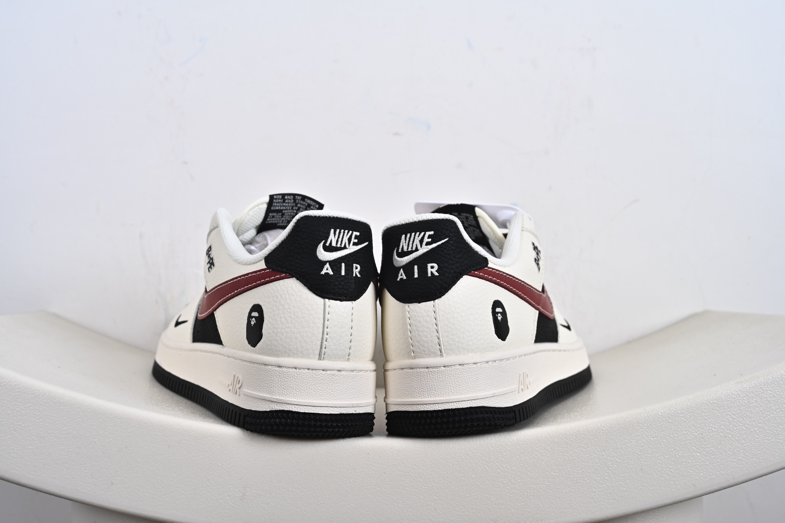 240 Bape x Nike Air Force 1 米黑拼接酒红 QW5836-007-Chinese UA Cheap High Quatity Brand Clothes Bags handbags Sneakers wholesale wholesaler seller from China Factory suppliers Fashion Clothing Shoes best Quality Beautiful Price 240 Bape x Nike Air Force 1 米黑拼接酒红 QW5836-007
