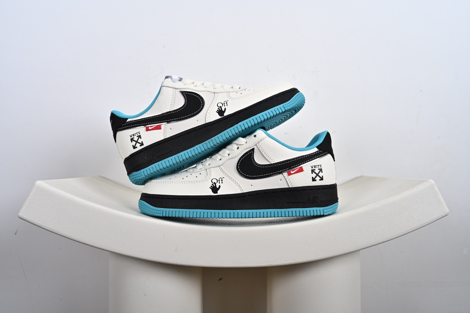 230 Nike Air Force 1‘07 Low LV联名 奶白黑 空军一低号帮休闲板鞋 BZ6808-103-Chinese UA Cheap High Quatity Brand Clothes Bags handbags Sneakers wholesale wholesaler seller from China Factory suppliers Fashion Clothing Shoes best Quality Beautiful Price 230 Nike Air Force 1‘07 Low LV联名 奶白黑 空军一低号帮休闲板鞋 BZ6808-103