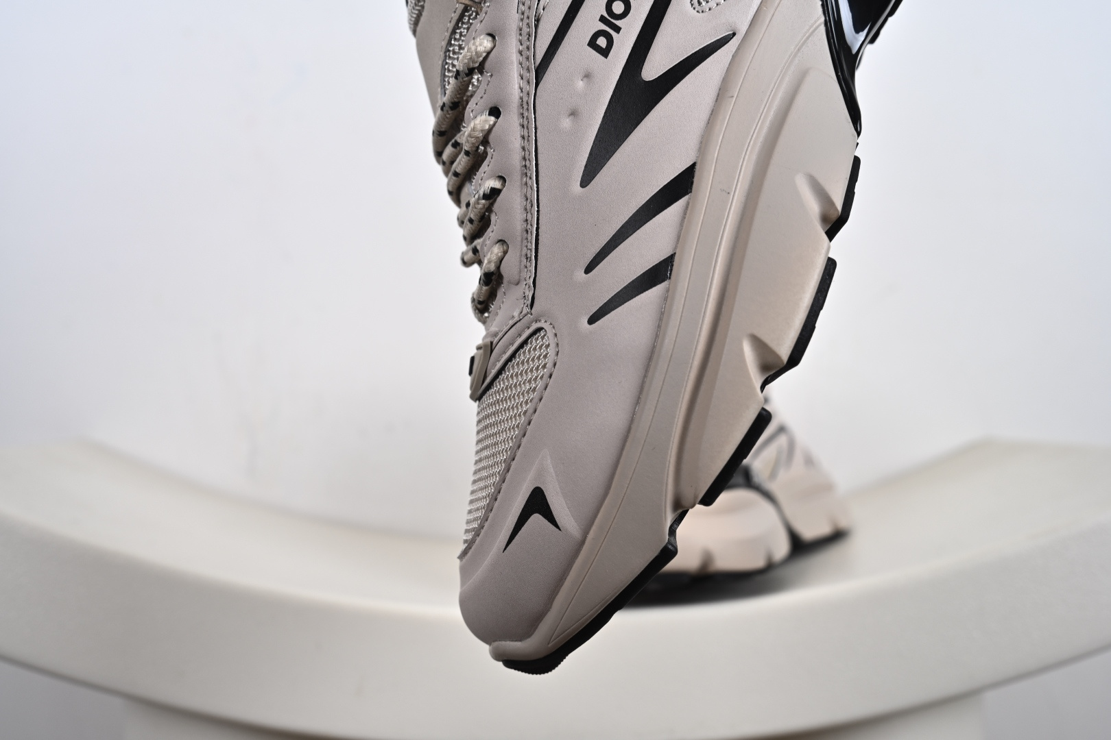 260 Dior B44 Blade 迪奥低帮休闲跑步鞋 织物材质运动鞋