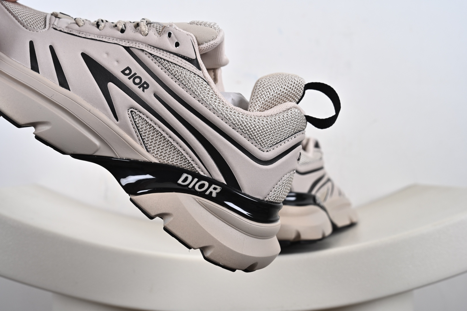 260 Dior B44 Blade 迪奥低帮休闲跑步鞋 织物材质运动鞋