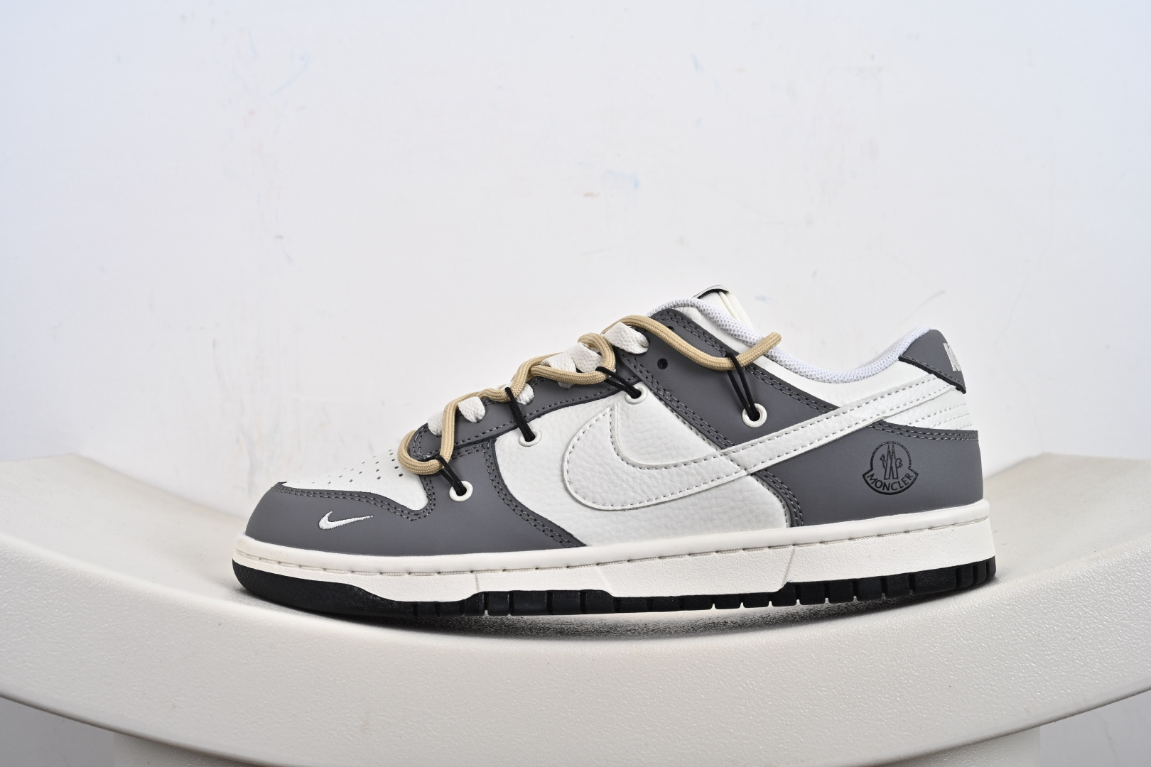 260 Nk SB Dunk Low 周年高端定制 低帮休闲板鞋 AG3702-854-Chinese UA Cheap High Quatity Brand Clothes Bags handbags Sneakers wholesale wholesaler seller from China Factory suppliers Fashion Clothing Shoes best Quality Beautiful Price 260 Nk SB Dunk Low 周年高端定制 低帮休闲板鞋 AG3702-854