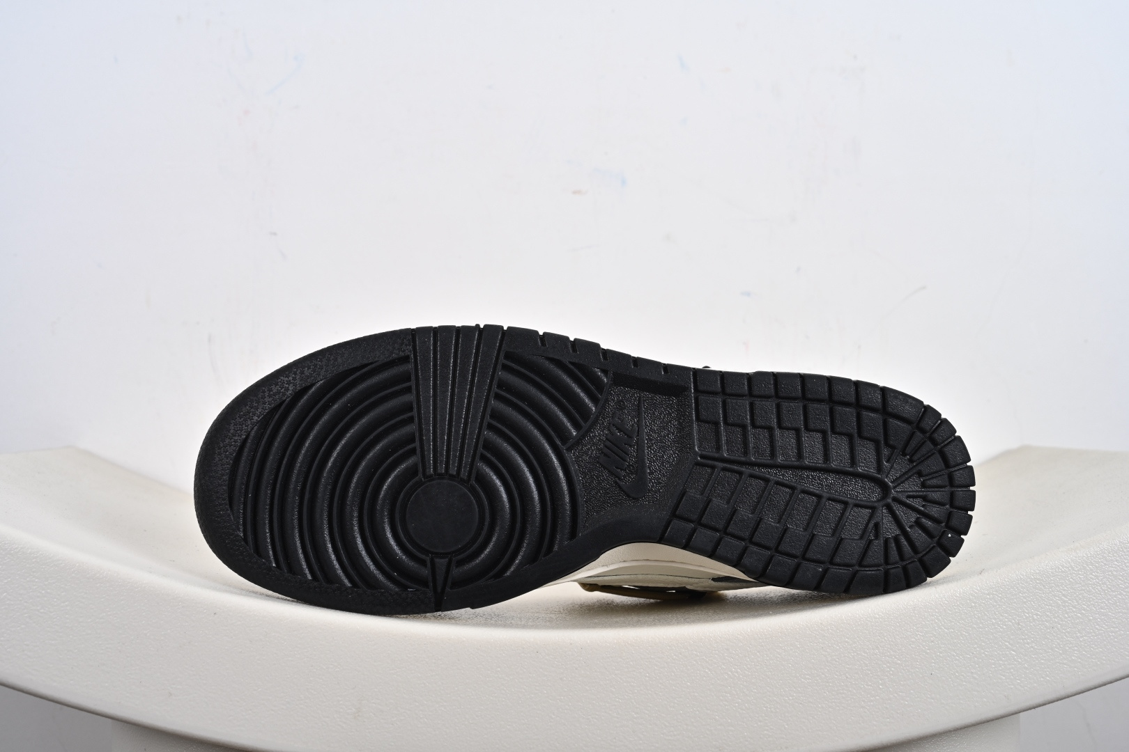 260 Nk SB Dunk Low 周年高端定制 低帮休闲板鞋 AG3702-854-Chinese UA Cheap High Quatity Brand Clothes Bags handbags Sneakers wholesale wholesaler seller from China Factory suppliers Fashion Clothing Shoes best Quality Beautiful Price 260 Nk SB Dunk Low 周年高端定制 低帮休闲板鞋 AG3702-854