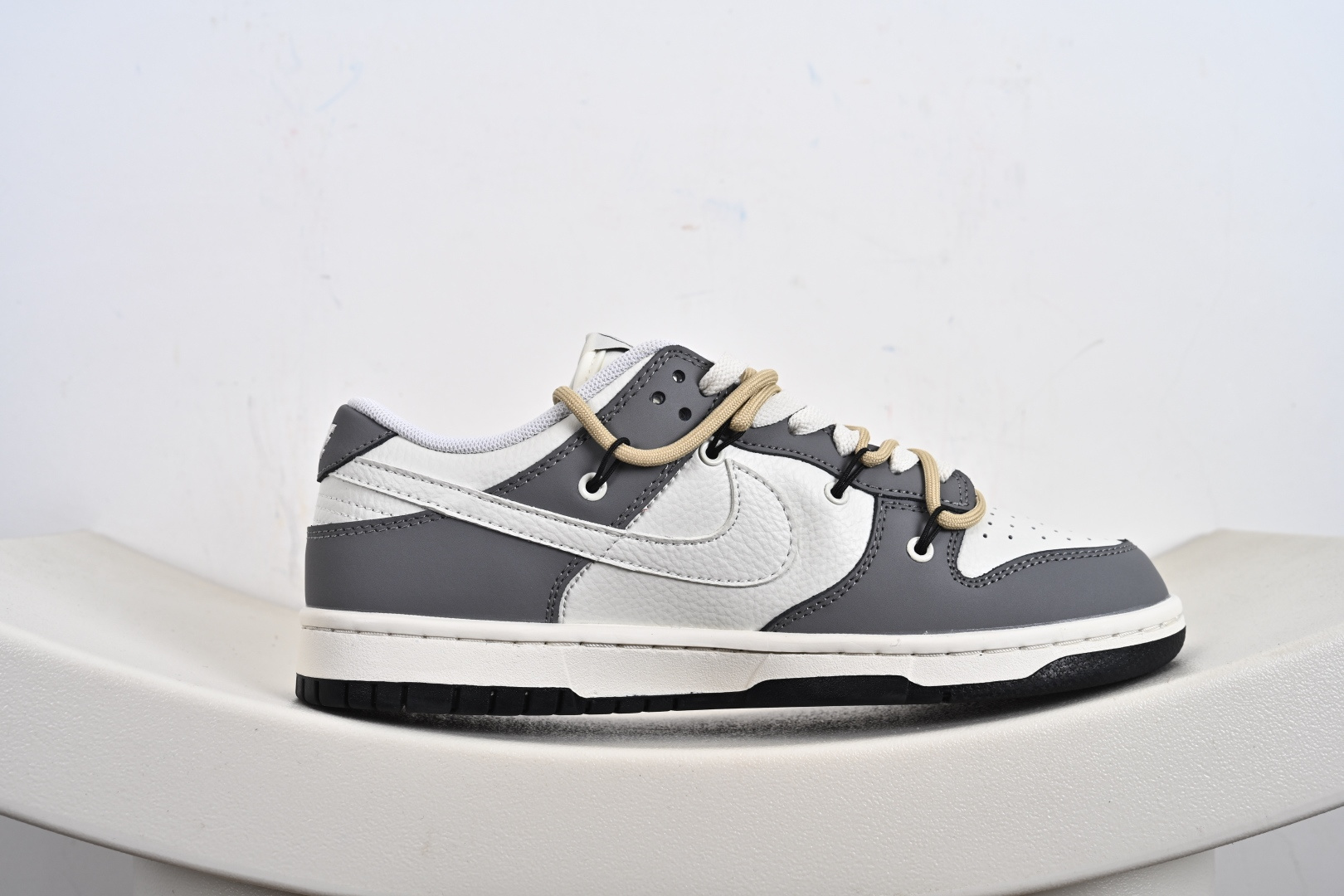 260 Nk SB Dunk Low 周年高端定制 低帮休闲板鞋 AG3702-854-Chinese UA Cheap High Quatity Brand Clothes Bags handbags Sneakers wholesale wholesaler seller from China Factory suppliers Fashion Clothing Shoes best Quality Beautiful Price 260 Nk SB Dunk Low 周年高端定制 低帮休闲板鞋 AG3702-854