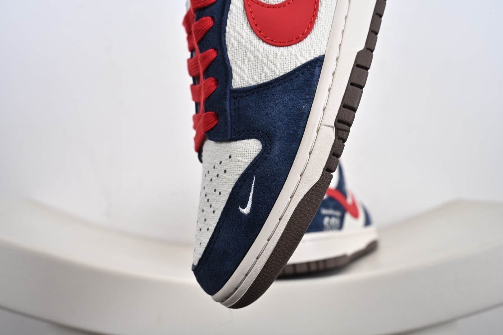 240 海外爆款限量发售!高端定制Nike SB Dunk Low 中八式周年高端定制 低帮休闲板鞋 FX1588-301-Chinese UA Cheap High Quatity Brand Clothes Bags handbags Sneakers wholesale wholesaler seller from China Factory suppliers Fashion Clothing Shoes best Quality Beautiful Price 240 海外爆款限量发售!高端定制Nike SB Dunk Low 中八式周年高端定制 低帮休闲板鞋 FX1588-301