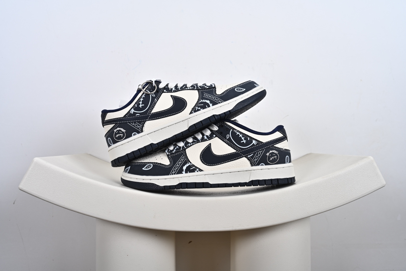 260 Nike SB Dunk Low XD6188-048-Chinese UA Cheap High Quatity Brand Clothes Bags handbags Sneakers wholesale wholesaler seller from China Factory suppliers Fashion Clothing Shoes best Quality Beautiful Price 260 Nike SB Dunk Low XD6188-048