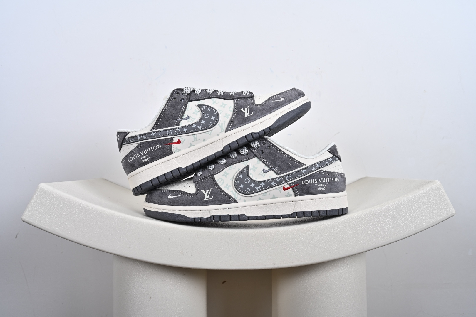 260 Nike SB Dunk Low XD6188-048-Chinese UA Cheap High Quatity Brand Clothes Bags handbags Sneakers wholesale wholesaler seller from China Factory suppliers Fashion Clothing Shoes best Quality Beautiful Price 260 Nike SB Dunk Low XD6188-048