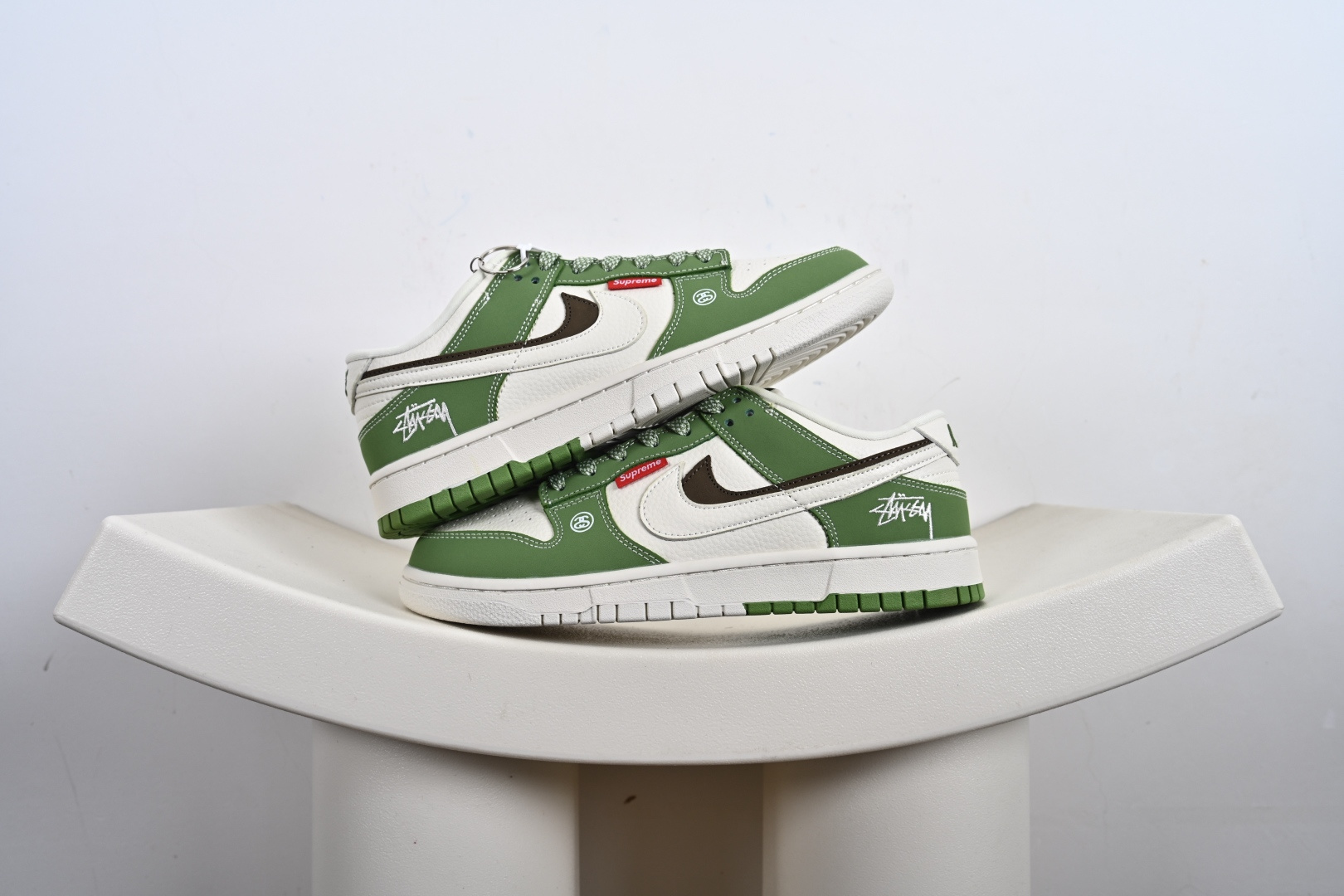 260 Nike SB Dunk Low XD6188-048-Chinese UA Cheap High Quatity Brand Clothes Bags handbags Sneakers wholesale wholesaler seller from China Factory suppliers Fashion Clothing Shoes best Quality Beautiful Price 260 Nike SB Dunk Low XD6188-048