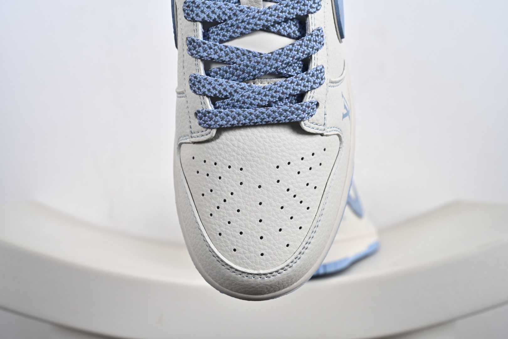 240 Travis Scott x Nike Air Jordan 1 Low 蛇年限定 Air Jordan 1 Low 反转小钩倒钩 XS3086-010-Chinese UA Cheap High Quatity Brand Clothes Bags handbags Sneakers wholesale wholesaler seller from China Factory suppliers Fashion Clothing Shoes best Quality Beautiful Price 240 Travis Scott x Nike Air Jordan 1 Low 蛇年限定 Air Jordan 1 Low 反转小钩倒钩 XS3086-010