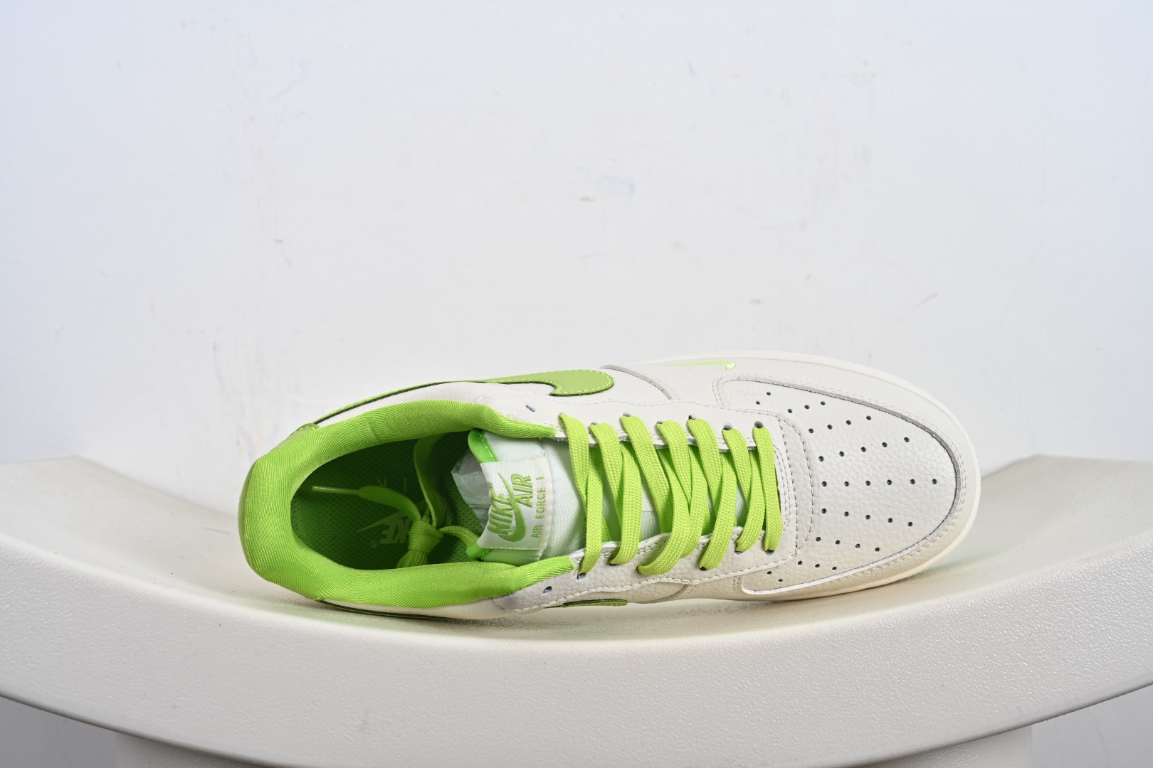 240 空军 低帮 休闲鞋 XX3168-147-Chinese UA Cheap High Quatity Brand Clothes Bags handbags Sneakers wholesale wholesaler seller from China Factory suppliers Fashion Clothing Shoes best Quality Beautiful Price 240 空军 低帮 休闲鞋 XX3168-147