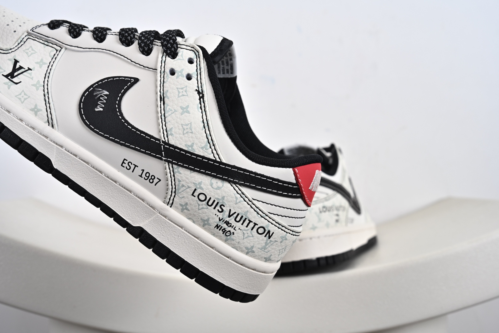 260 Nike SB Dunk Low XD6188-048-Chinese UA Cheap High Quatity Brand Clothes Bags handbags Sneakers wholesale wholesaler seller from China Factory suppliers Fashion Clothing Shoes best Quality Beautiful Price 260 Nike SB Dunk Low XD6188-048