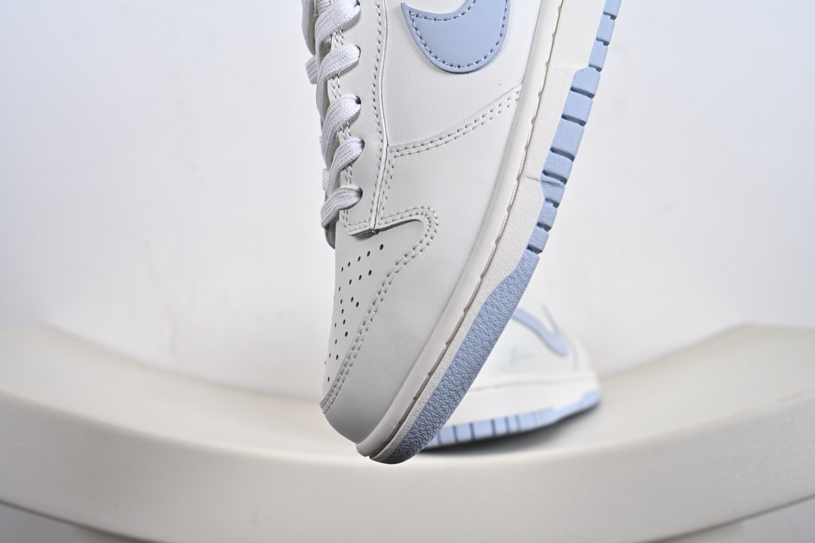 240 Nike SB Dunk Low ”Just Do It” 周年高端定制 低帮休闲板鞋 WB0510-067-Chinese UA Cheap High Quatity Brand Clothes Bags handbags Sneakers wholesale wholesaler seller from China Factory suppliers Fashion Clothing Shoes best Quality Beautiful Price 240 Nike SB Dunk Low ”Just Do It” 周年高端定制 低帮休闲板鞋 WB0510-067