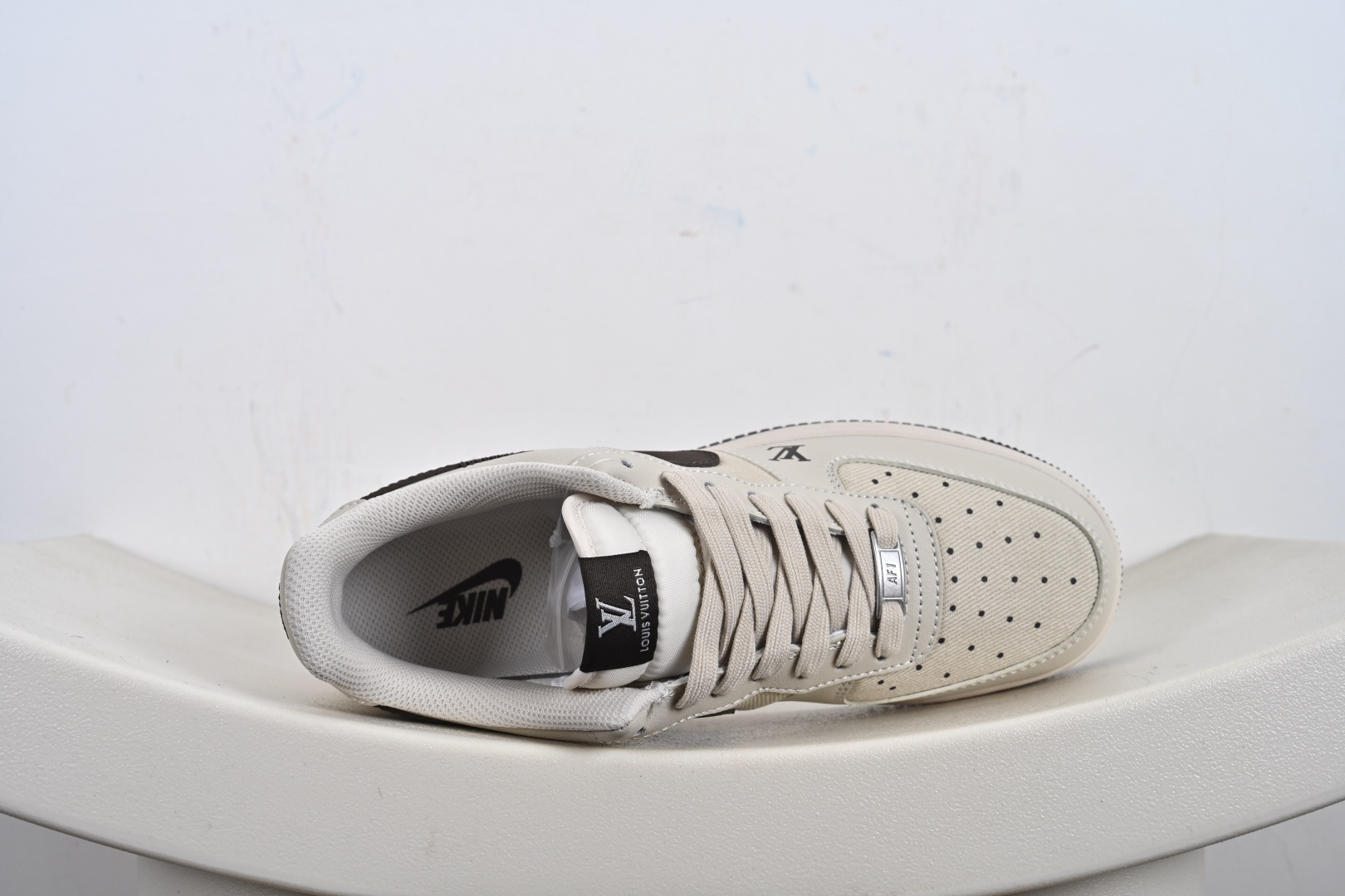 240 Nike Air Force 1 Low SC9207-529-Chinese UA Cheap High Quatity Brand Clothes Bags handbags Sneakers wholesale wholesaler seller from China Factory suppliers Fashion Clothing Shoes best Quality Beautiful Price 240 Nike Air Force 1 Low SC9207-529