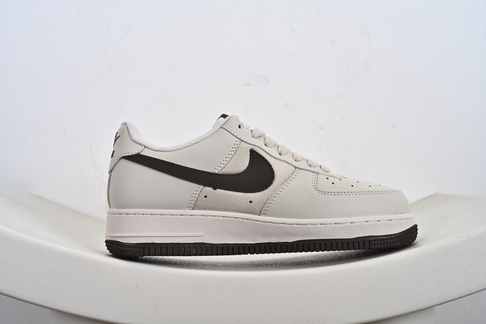 240 Nike Air Force 1 Low SC9207-529-Chinese UA Cheap High Quatity Brand Clothes Bags handbags Sneakers wholesale wholesaler seller from China Factory suppliers Fashion Clothing Shoes best Quality Beautiful Price 240 Nike Air Force 1 Low SC9207-529