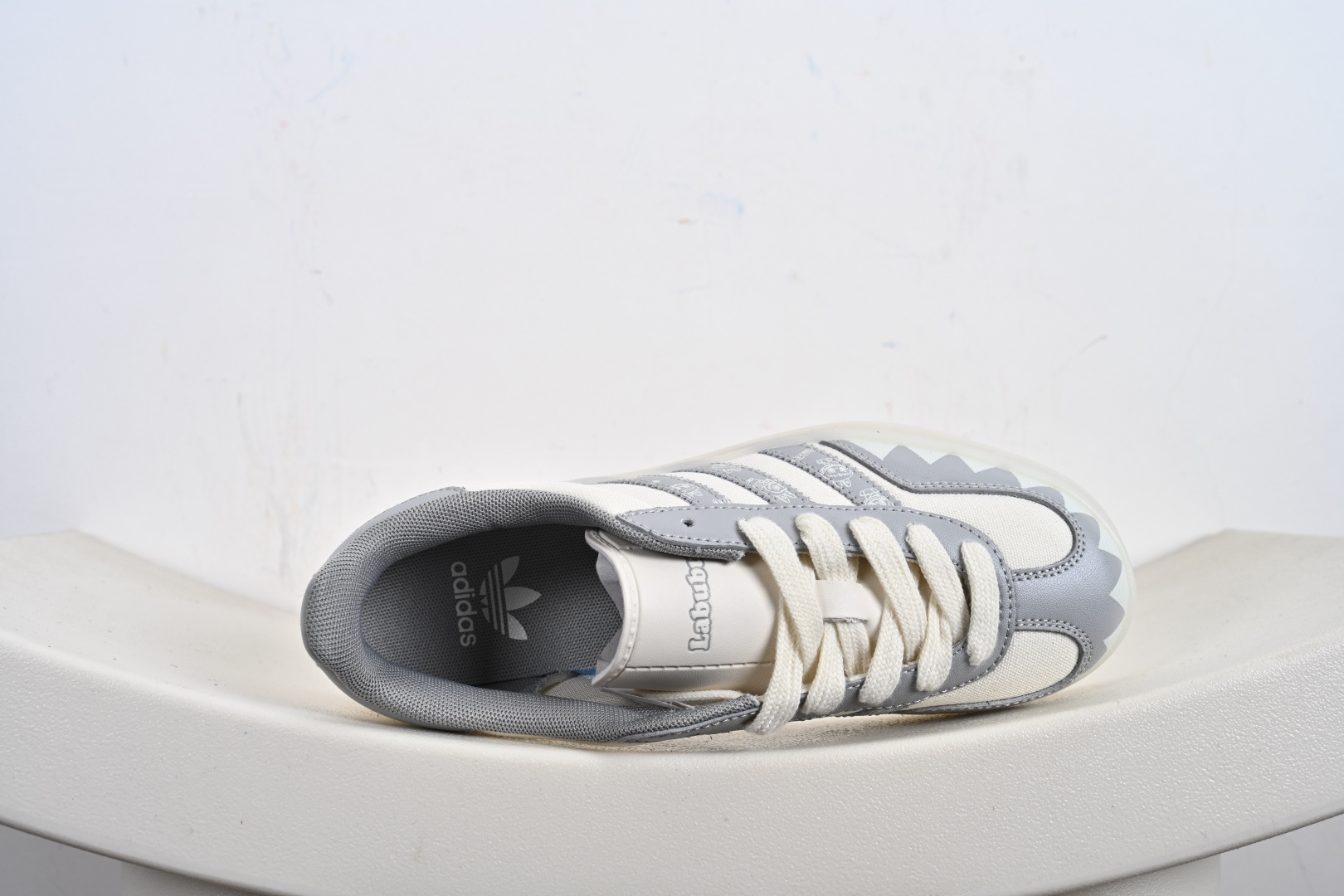 240 阿迪/adidas team court LV 浮夸的日韩版面与鞋底 颜值爆棚 开学季不撞鞋 DM1234-001