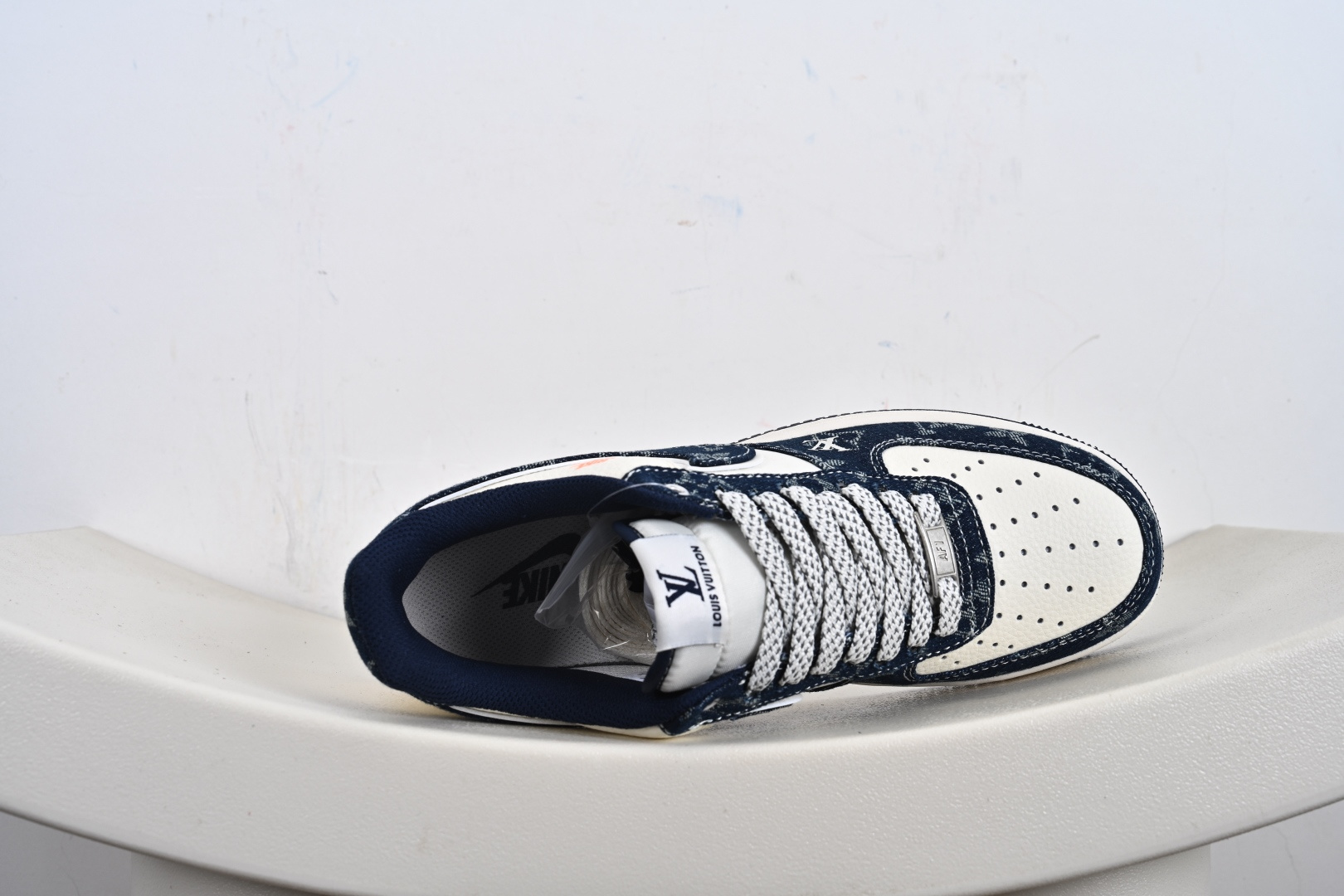 240 海外限量发售！ 空军 低帮 休闲鞋 折边针车 工艺难度大 KB1688-003 YX5066-355