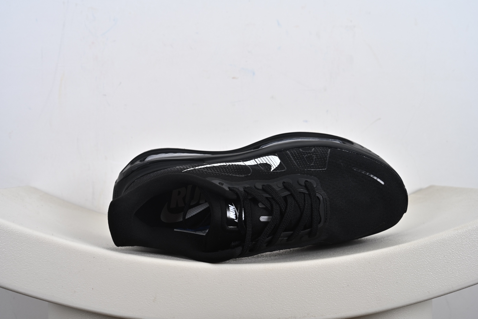 Nike ZOOM PREMIUM 耐克 飞马 舒适减震防滑 FN8453-011