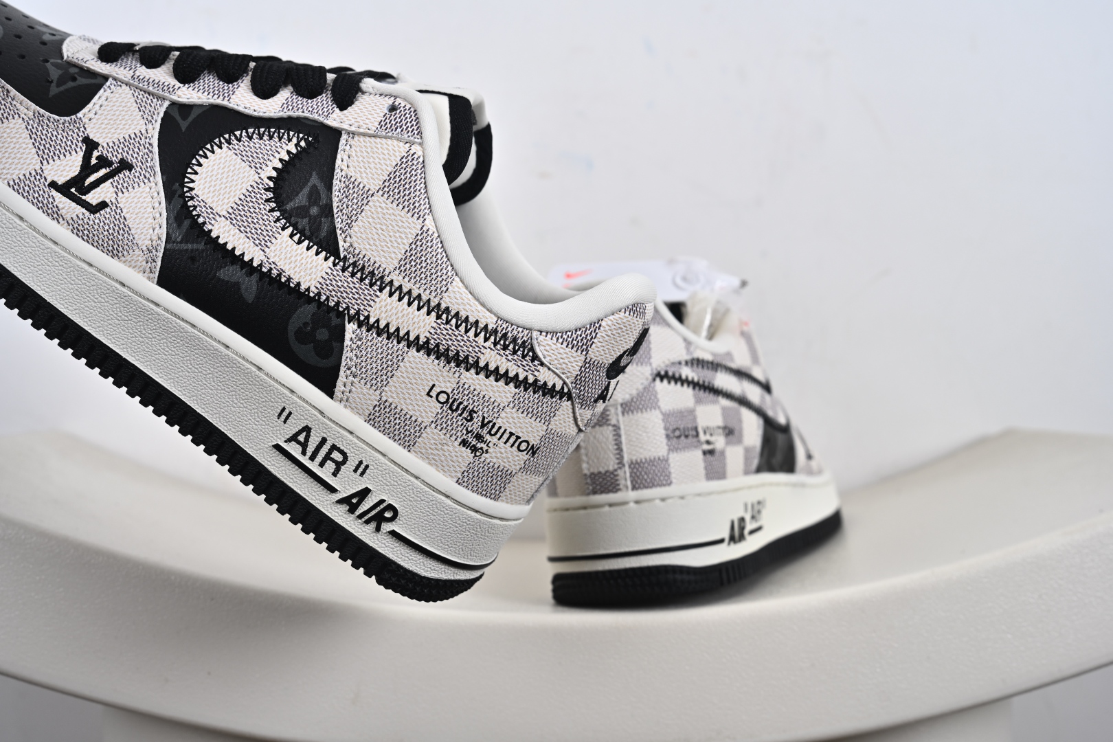 NIke Air Force 1 '07 Low LV联名--格纹雾灰 空军一号低帮 运动鞋 SC0601-562