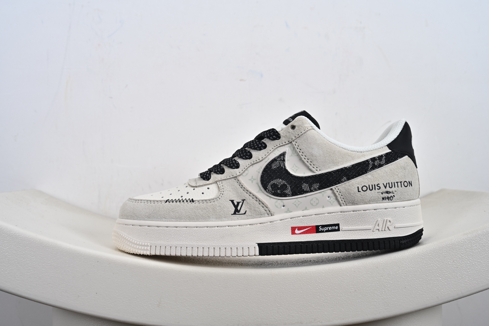 Nike Air Force 1 '07 Low “LV联名——猪八米白黑”空军一号 低帮 MZ9588-801