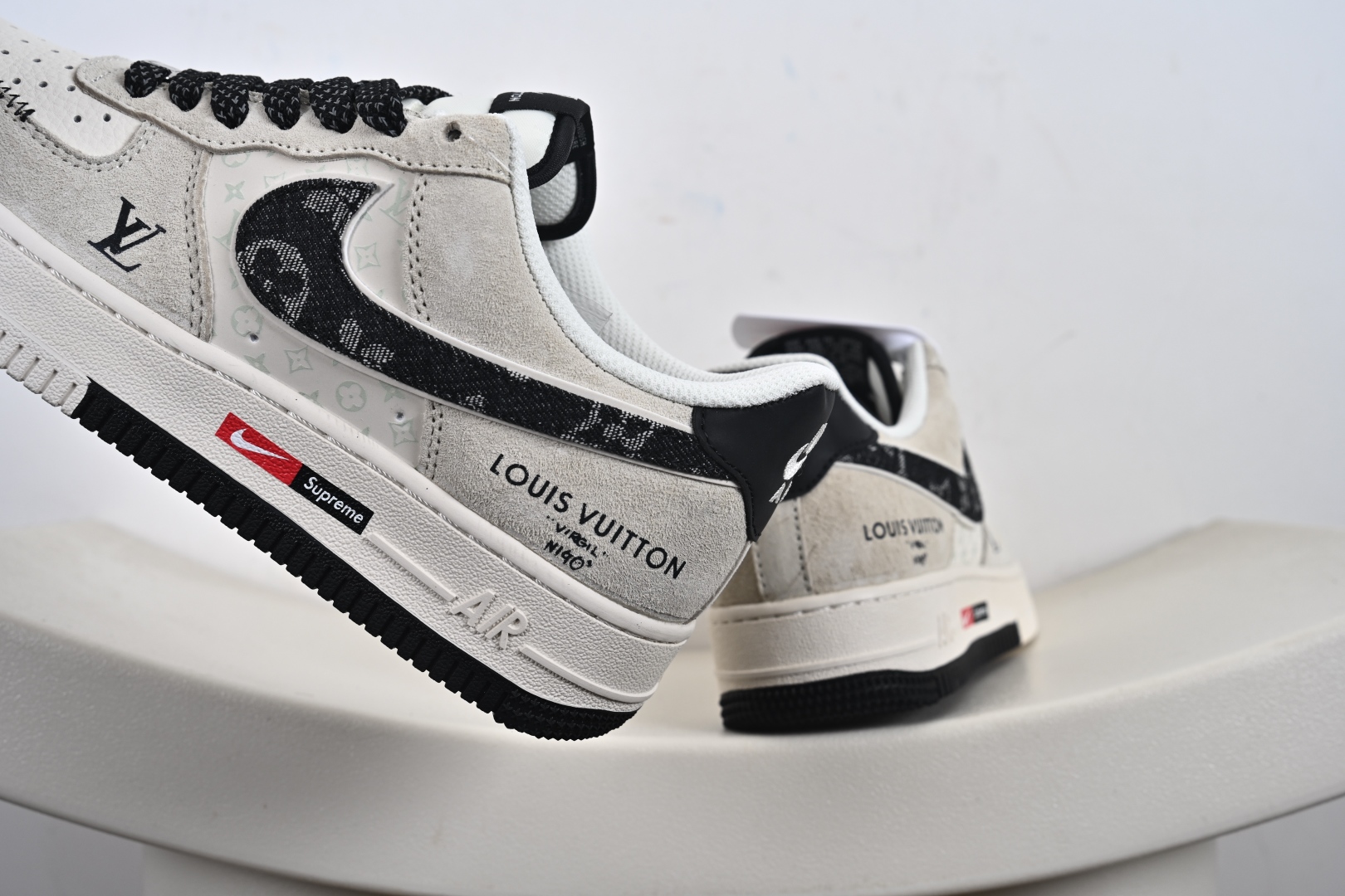 Nike Air Force 1 '07 Low “LV联名——猪八米白黑”空军一号 低帮 MZ9588-801